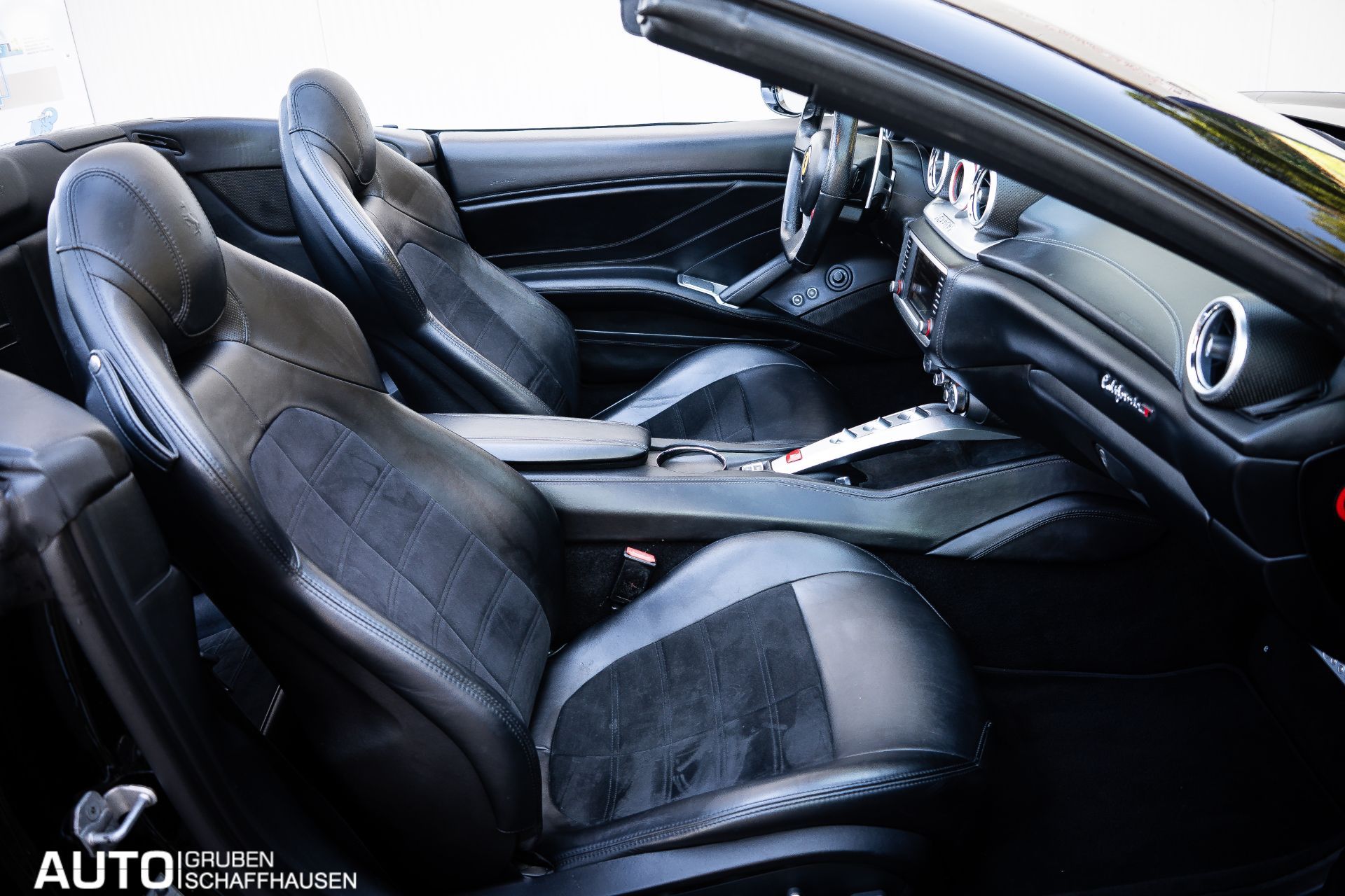 FERRARI California 3.9 V8 T-image-15