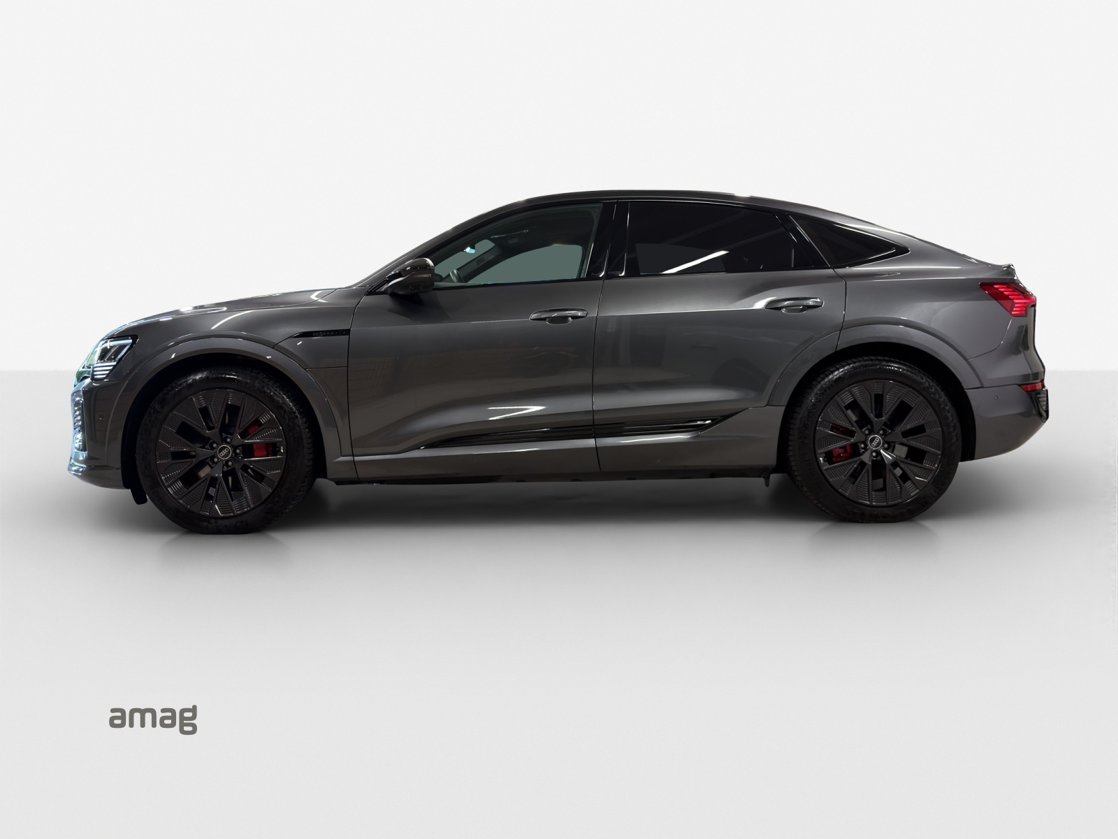 AUDI Q8 Sportback 55 e-tron Black Edition quattro-image-1