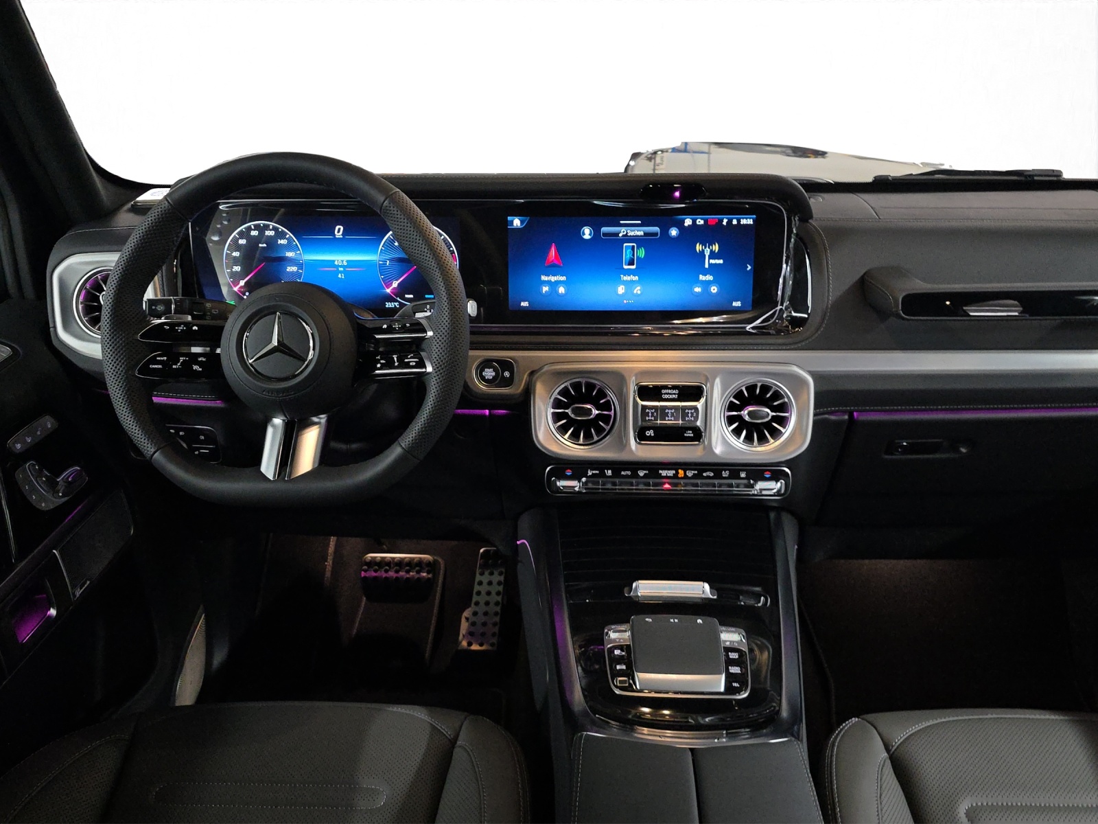 MERCEDES-BENZ G 450 d AMG Line-image-14