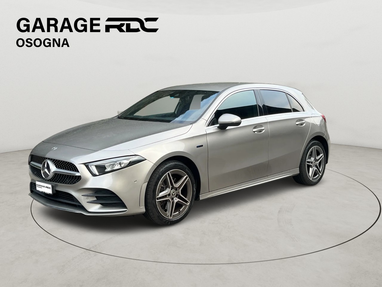 MERCEDES-BENZ A 250e AMG Line 8G-DCT-image-0