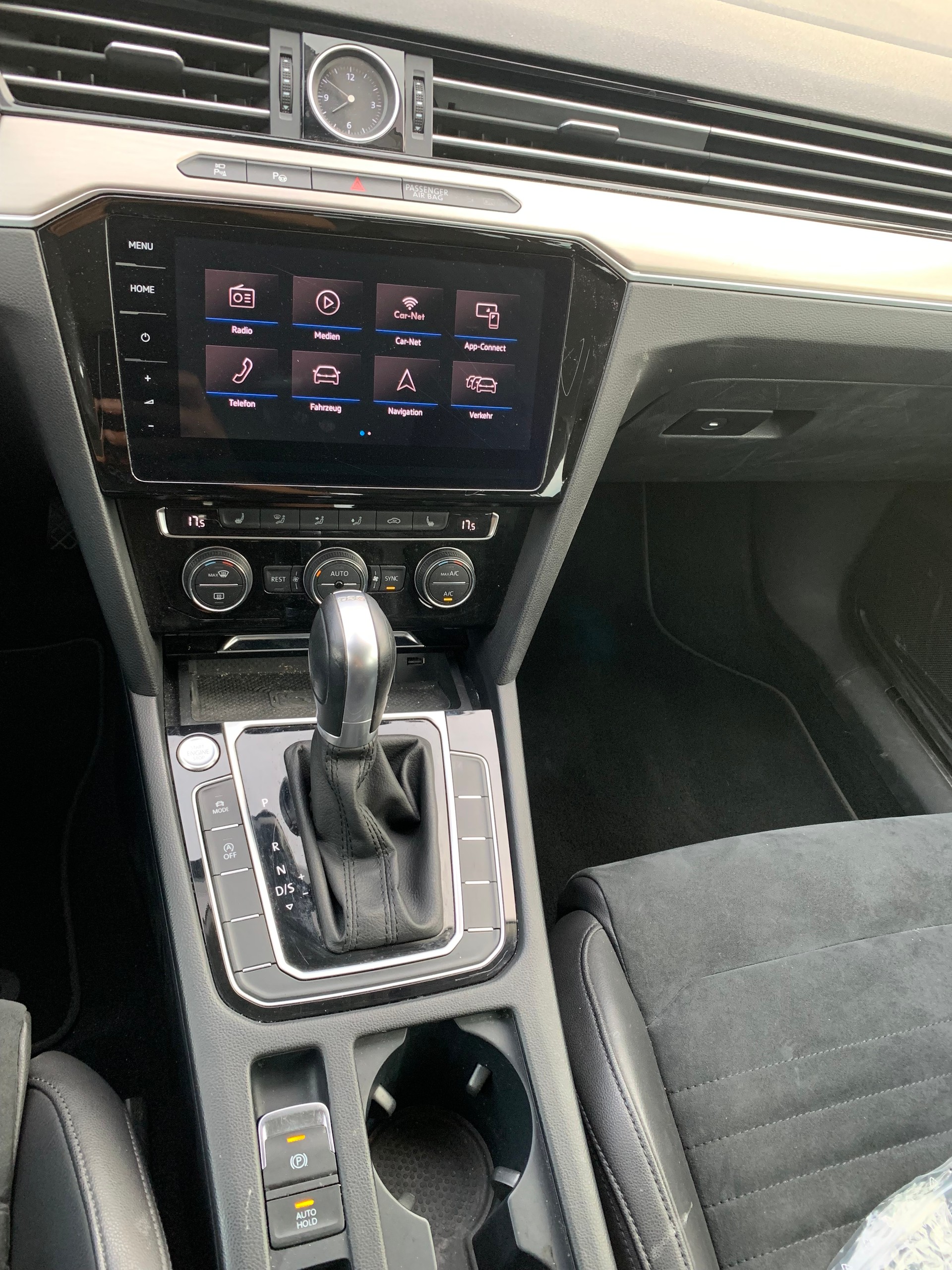 VW Passat Variant 2.0 TDI BMT Comfortline DSG-image-10