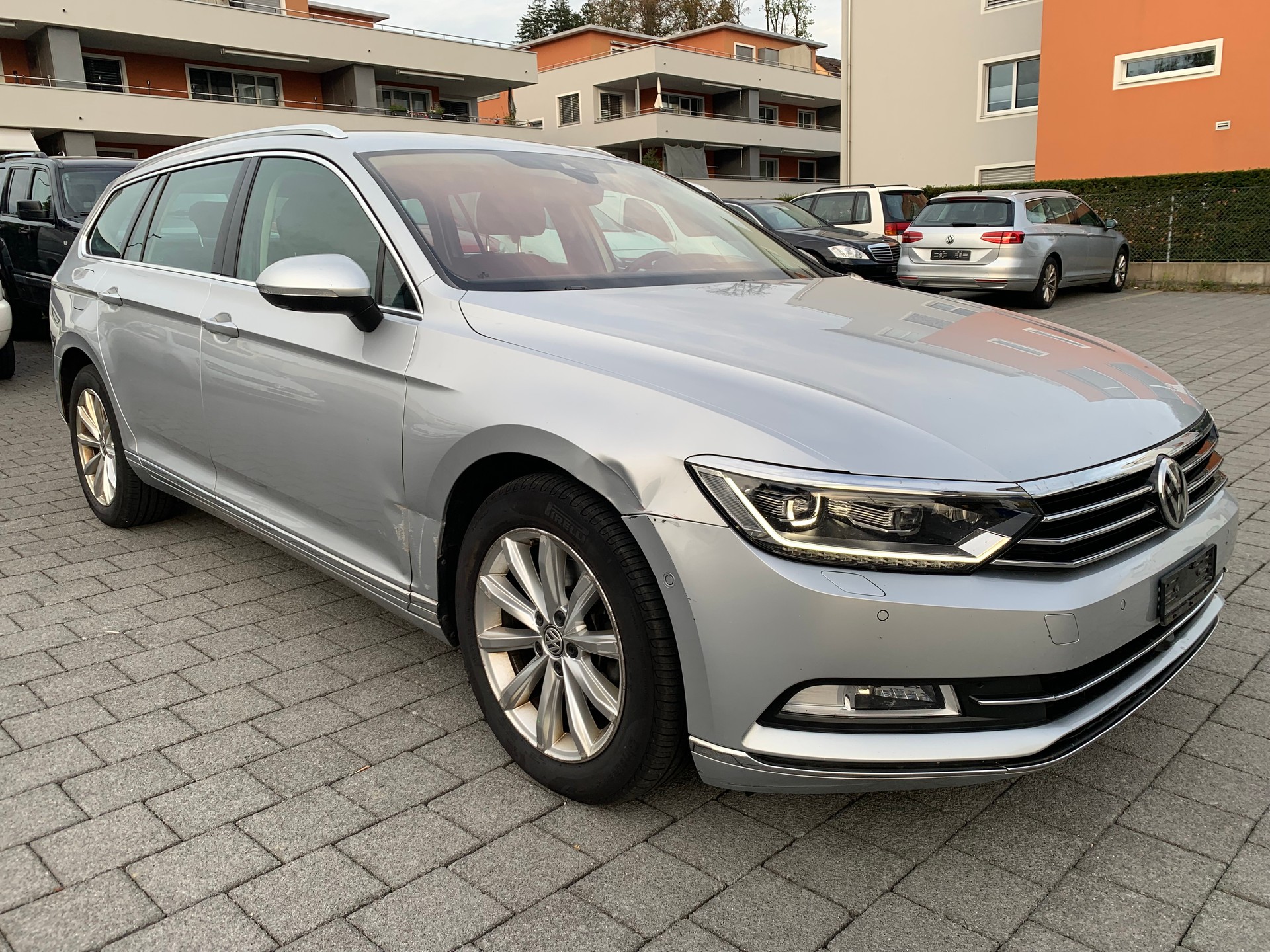 VW Passat Variant 2.0 TDI BMT Comfortline DSG-image-1