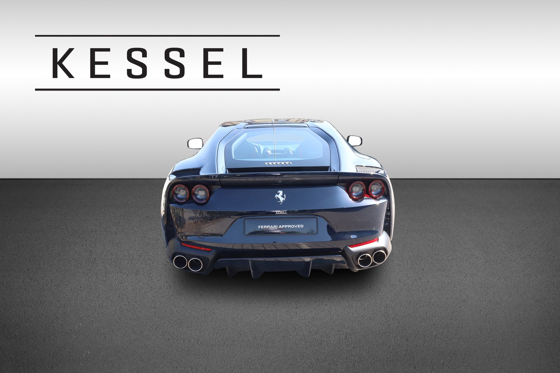 FERRARI 812 Superfast-image-5