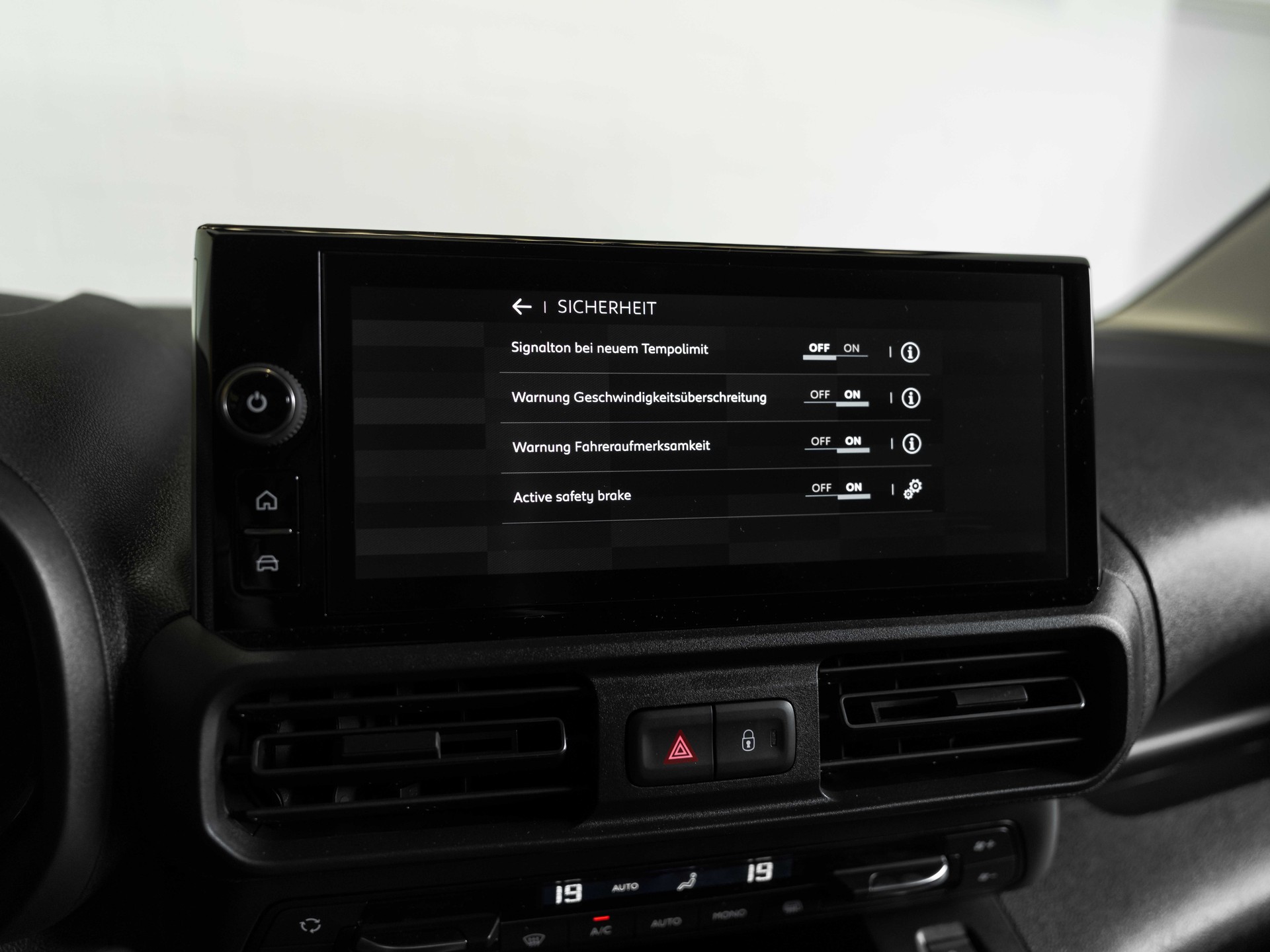 CITROEN e-Berlingo Van M - 8 Jahre Garantie-image-31
