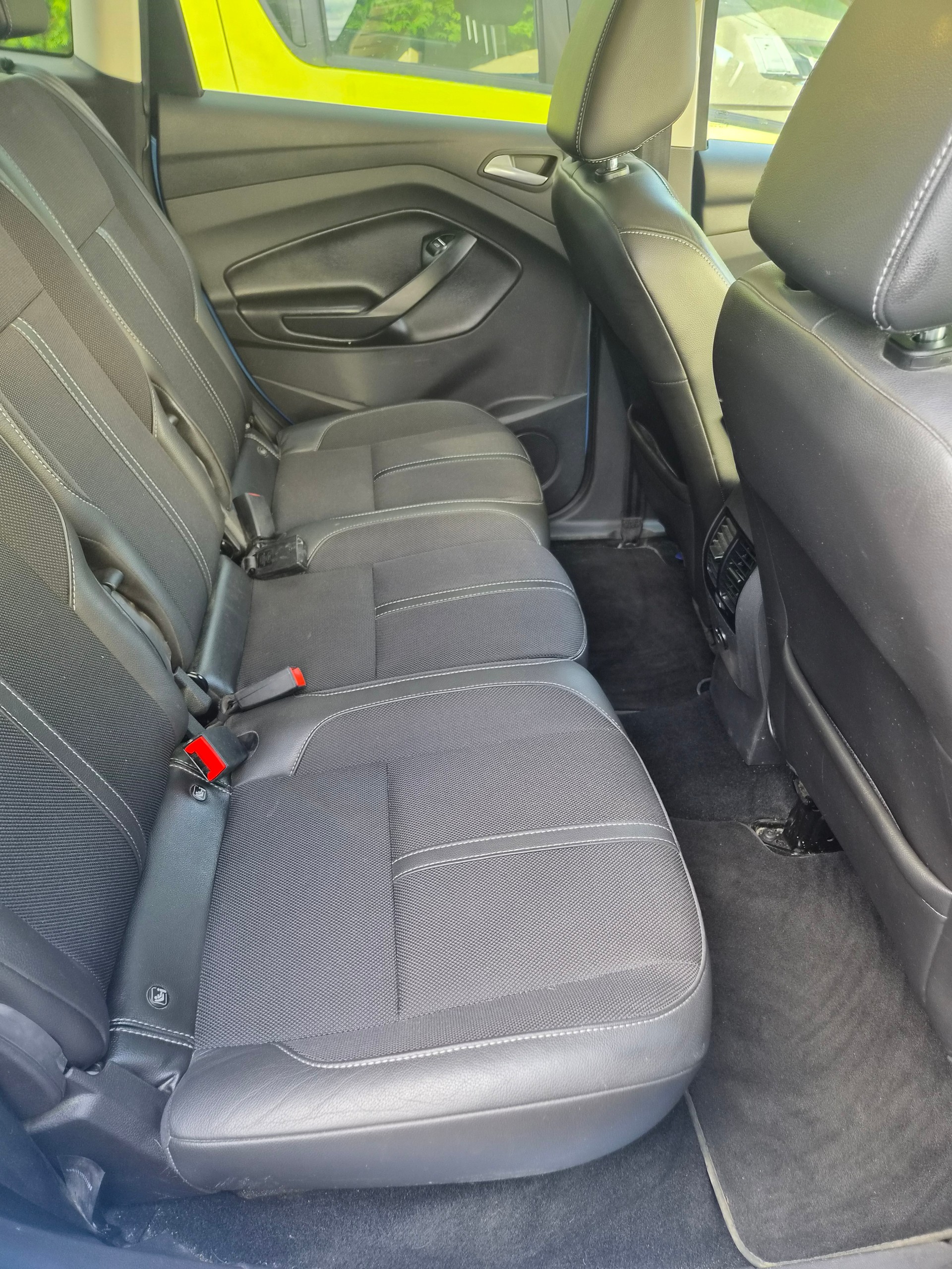 FORD C-Max 1.5 SCTi Titanium Automat-image-10