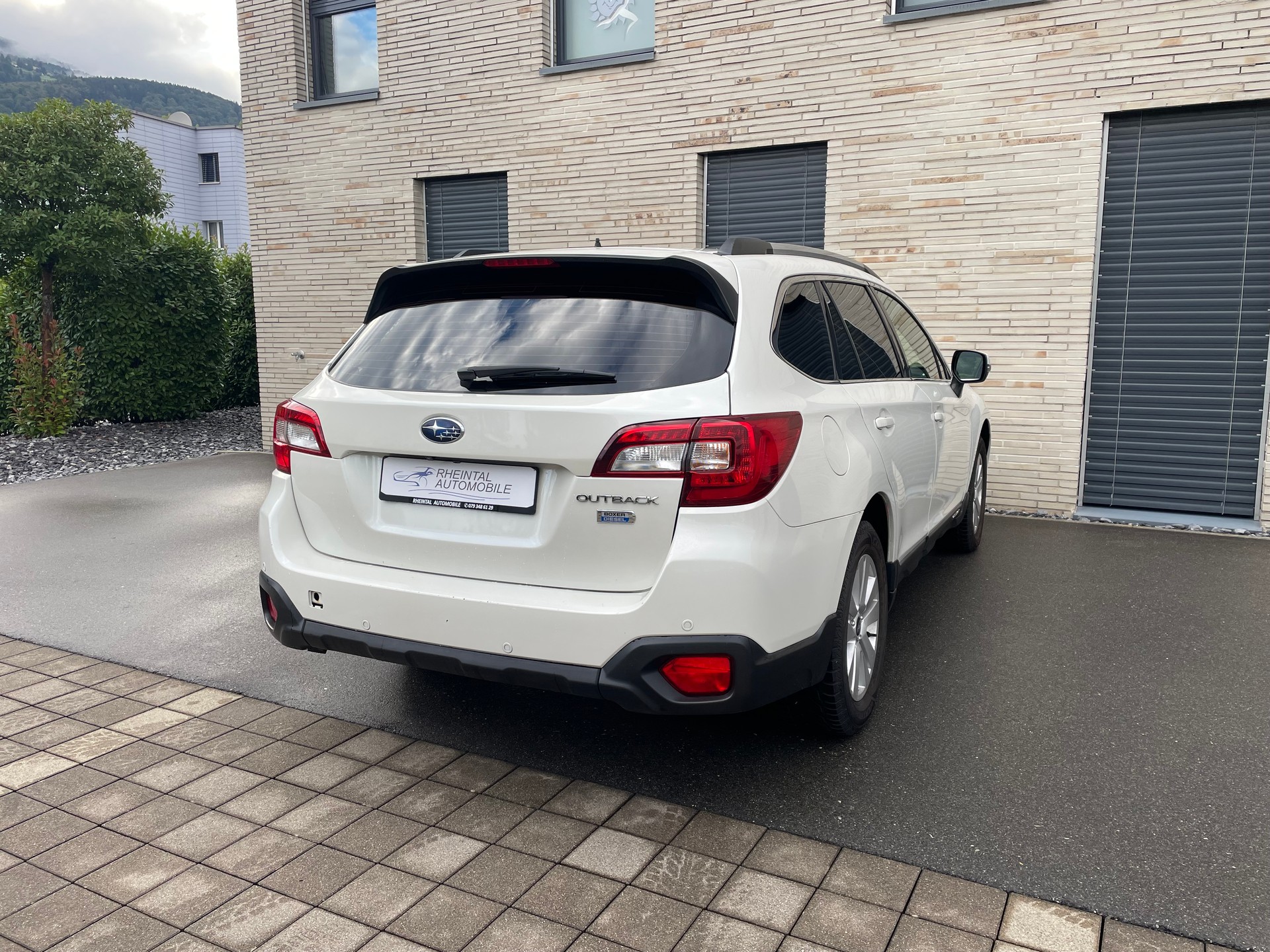 SUBARU Outback 2.0D Limited Classic AWD-image-7