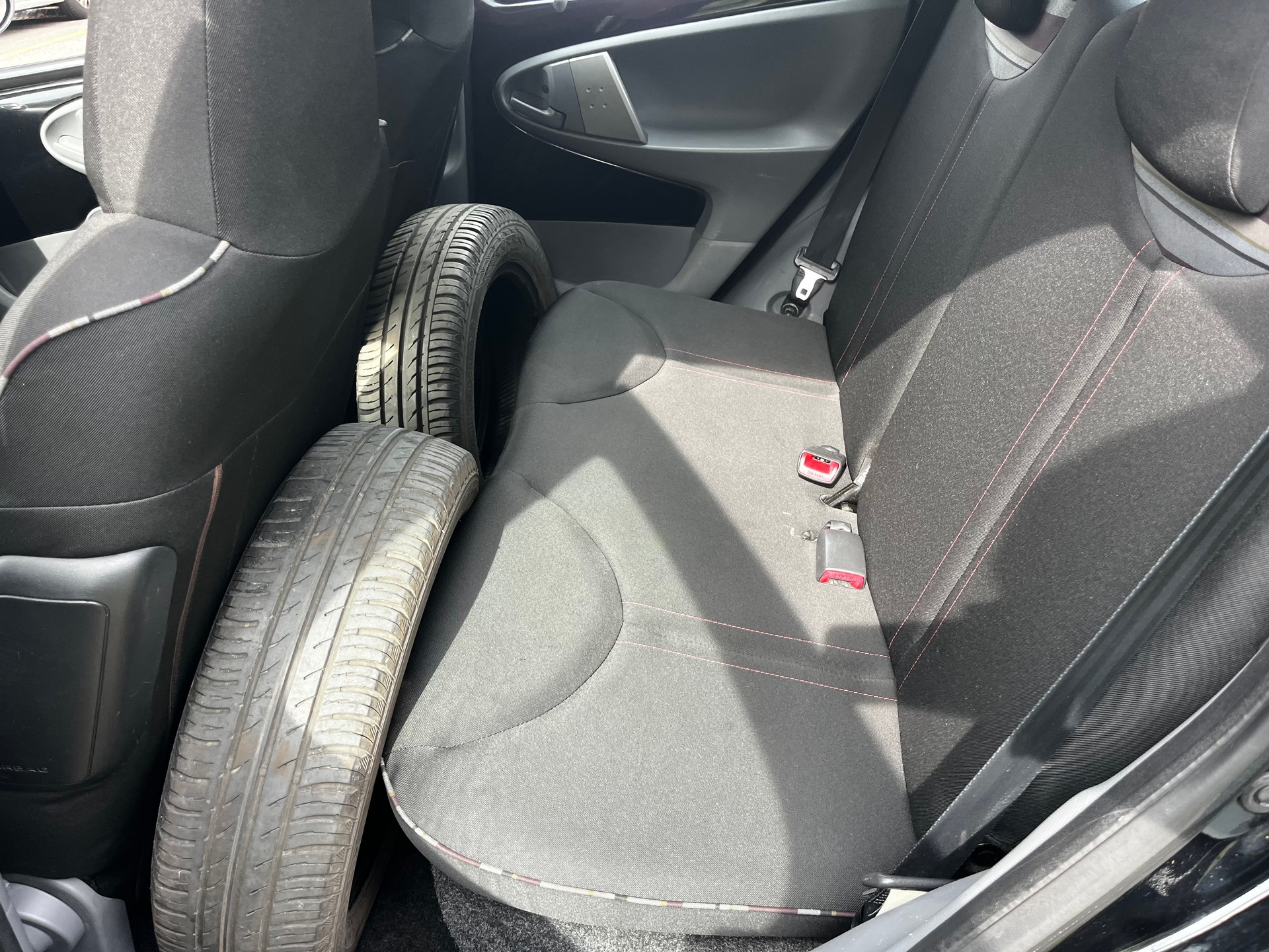CITROEN C1 1.0i Edition-image-8