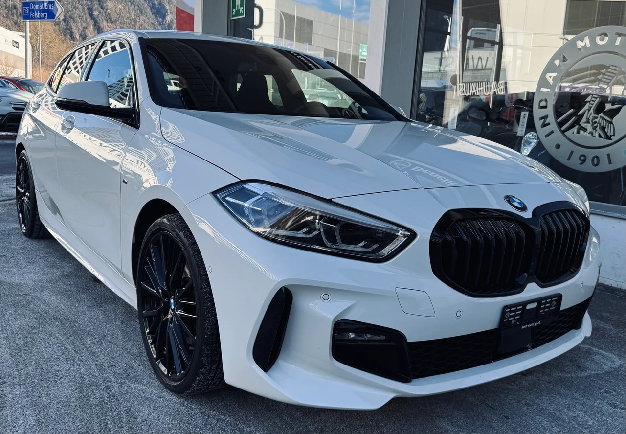 BMW 118d Pure M Sport-image-0