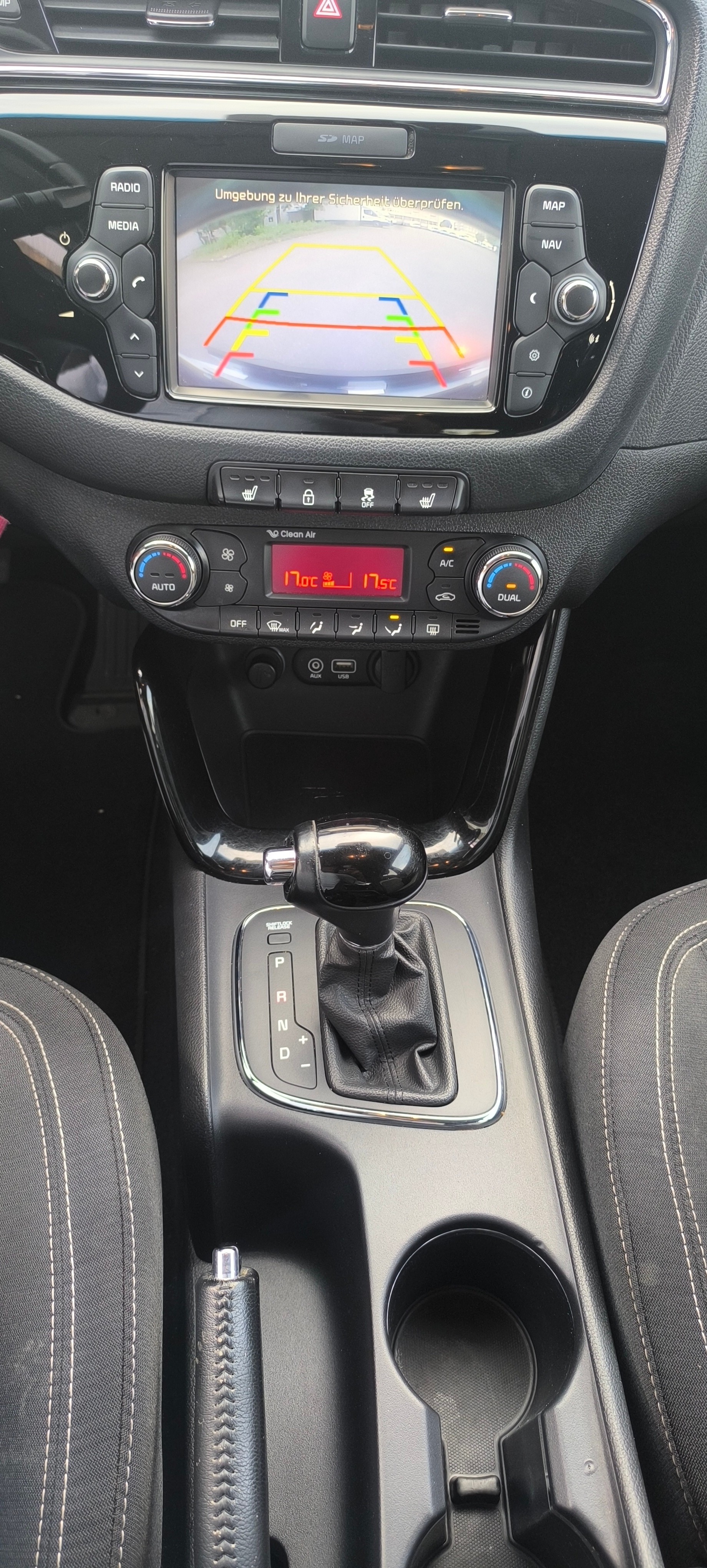 KIA Cee'd Sportswagon 1.6 CRDi GT Line DCT-image-10