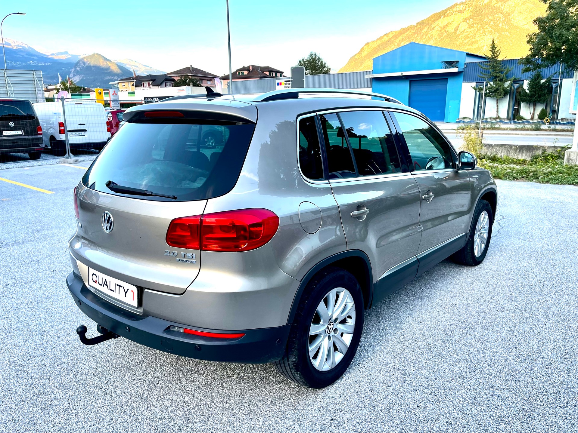 VW Tiguan 2.0 TSI Design 4Motion DSG-image-13