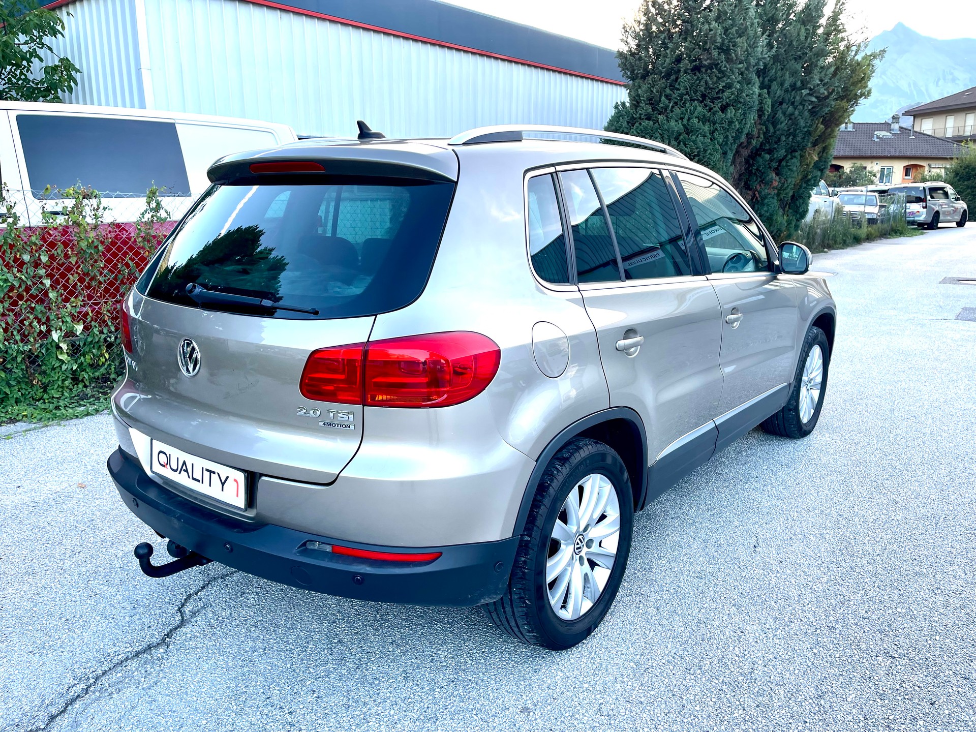 VW Tiguan 2.0 TSI Design 4Motion DSG-image-21