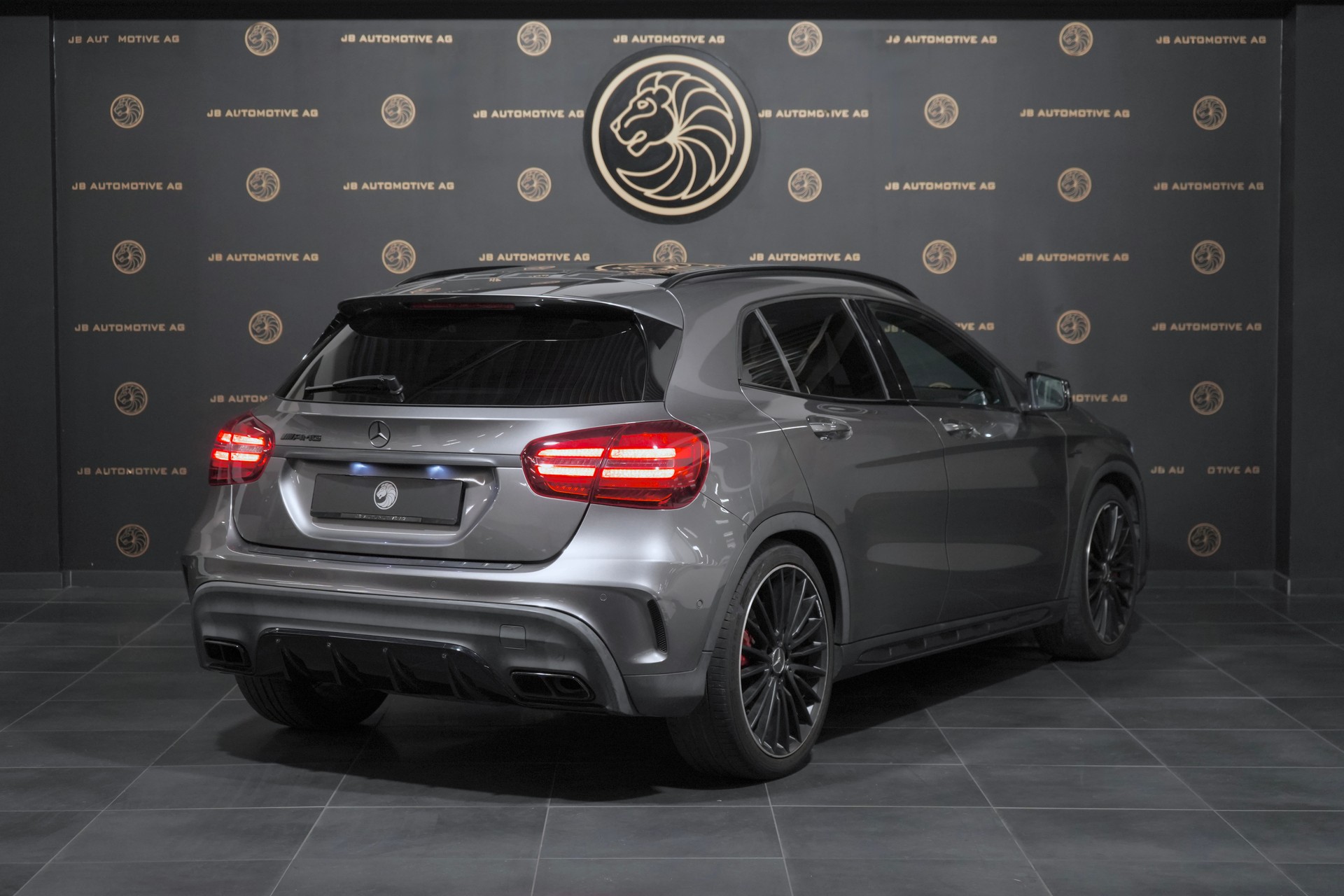 MERCEDES-BENZ GLA 45 AMG Yellow Night Edition 4Matic 7G * -DCT * Assist: 360 Kamera, Parktronic, Garantie 12Monate oder 20`000KM,-image-1