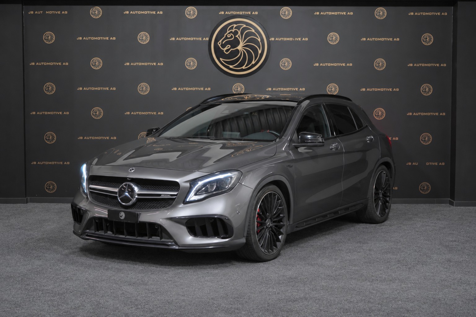 MERCEDES-BENZ GLA 45 AMG Yellow Night Edition 4Matic 7G * -DCT * Assist: 360 Kamera, Parktronic, Garantie 12Monate oder 20`000KM,