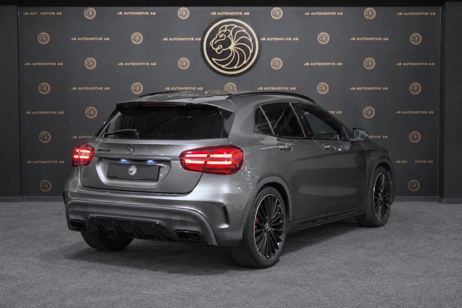 MERCEDES-BENZ GLA 45 AMG Yellow Night Edition 4Matic 7G * -DCT * Assist: 360 Kamera, Parktronic, Garantie 12Monate oder 20`000KM,-image-1