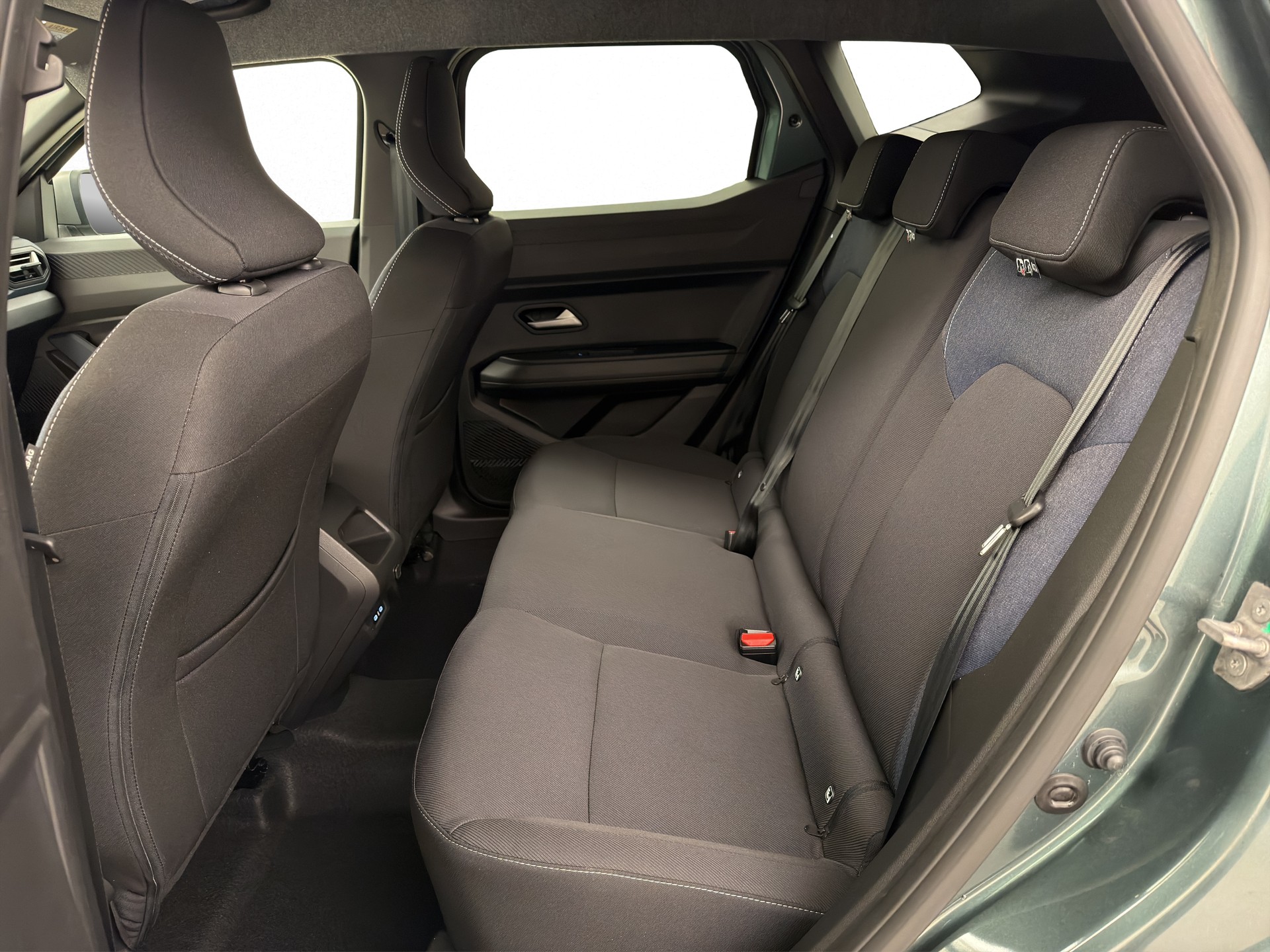 DACIA Duster 1.2 TCe Journey 4WD-image-11