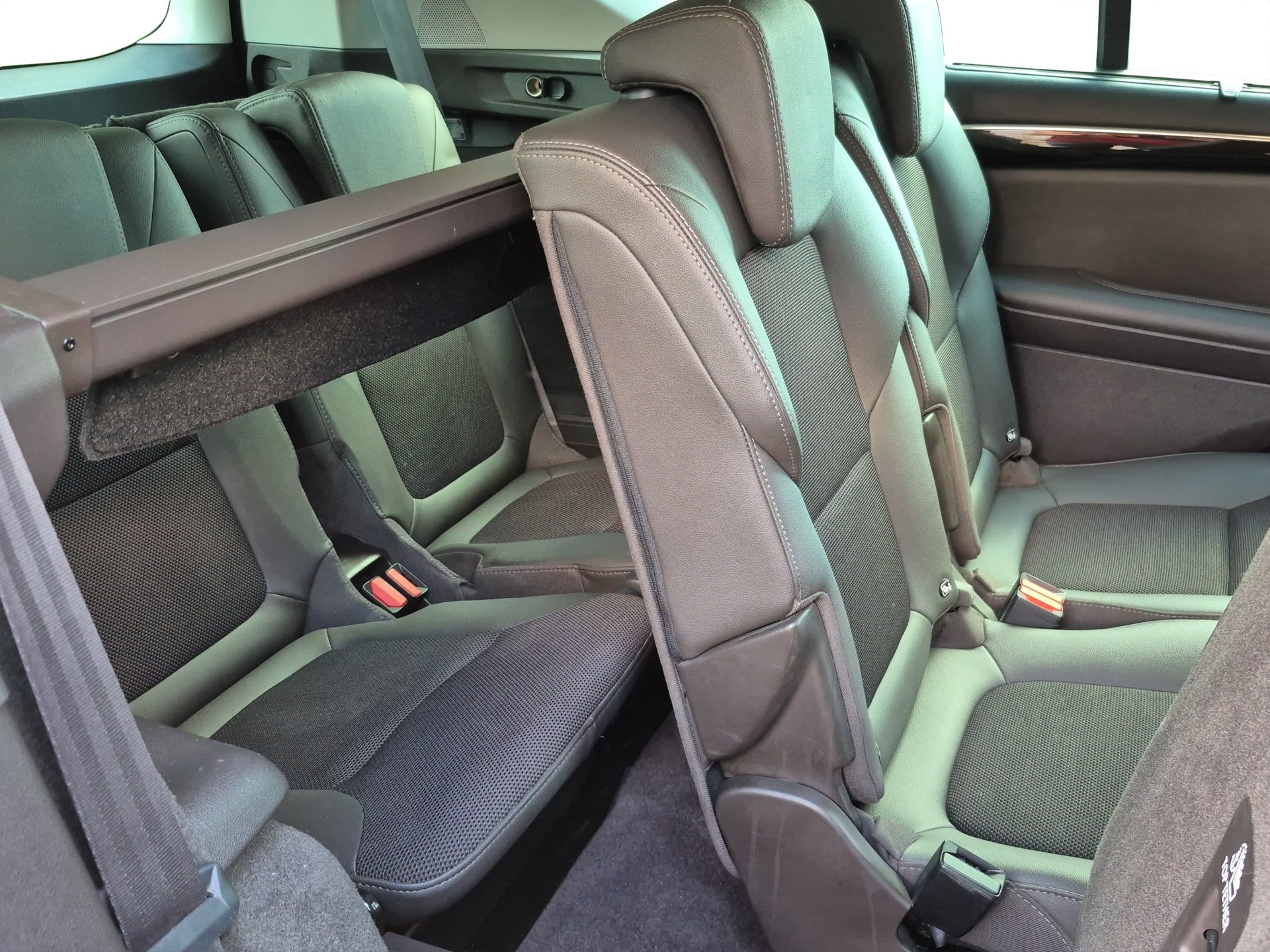 RENAULT Espace 1.8 TCe Business EDC 7-Plätzer *Carplay*-image-12