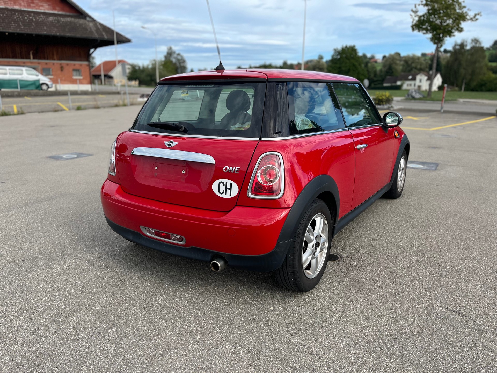 MINI ONE Benzin Jg.2013 km:126000 Euro B5b-image-5