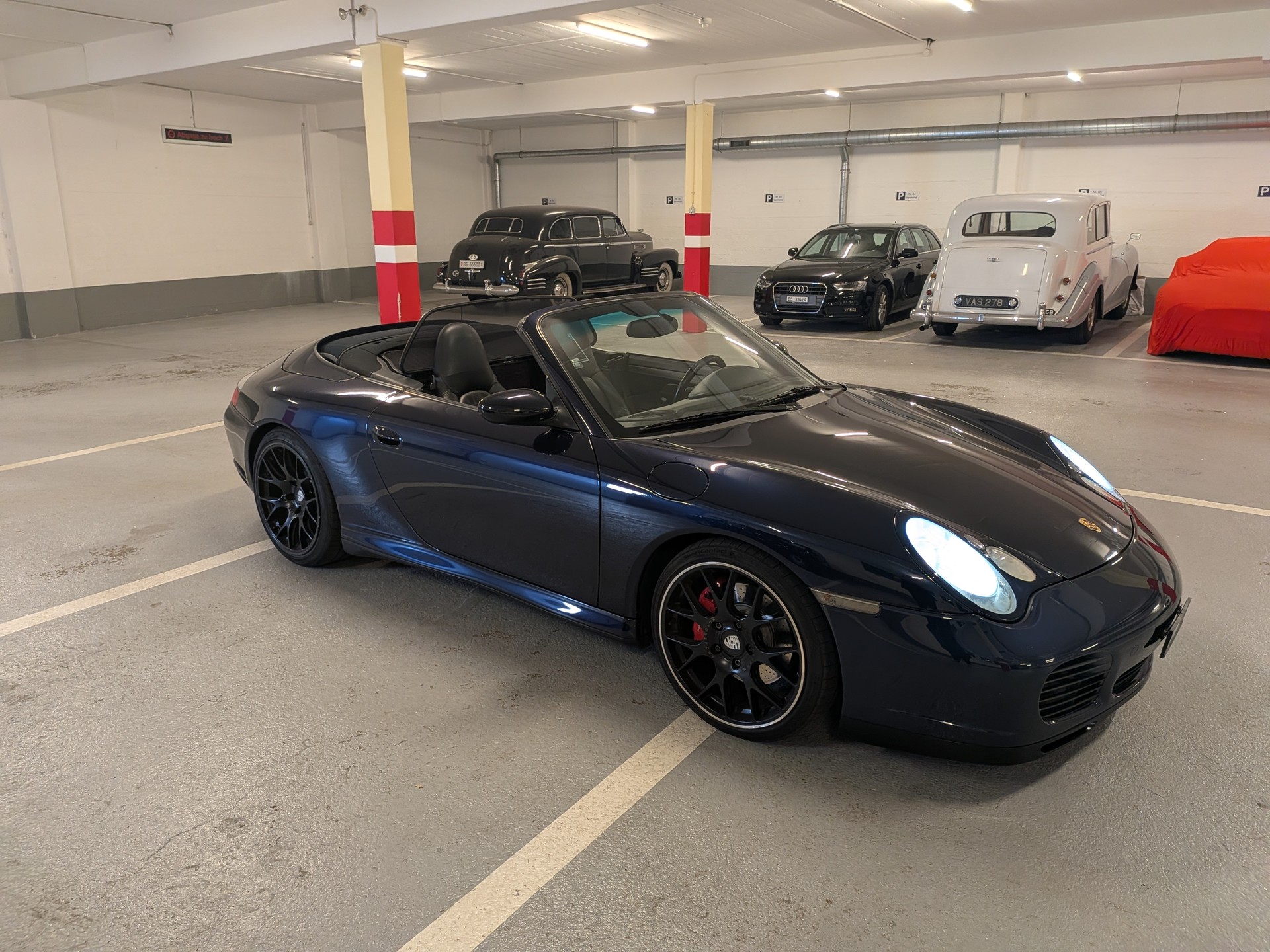 PORSCHE 3.6 Carrera 4S-image-1