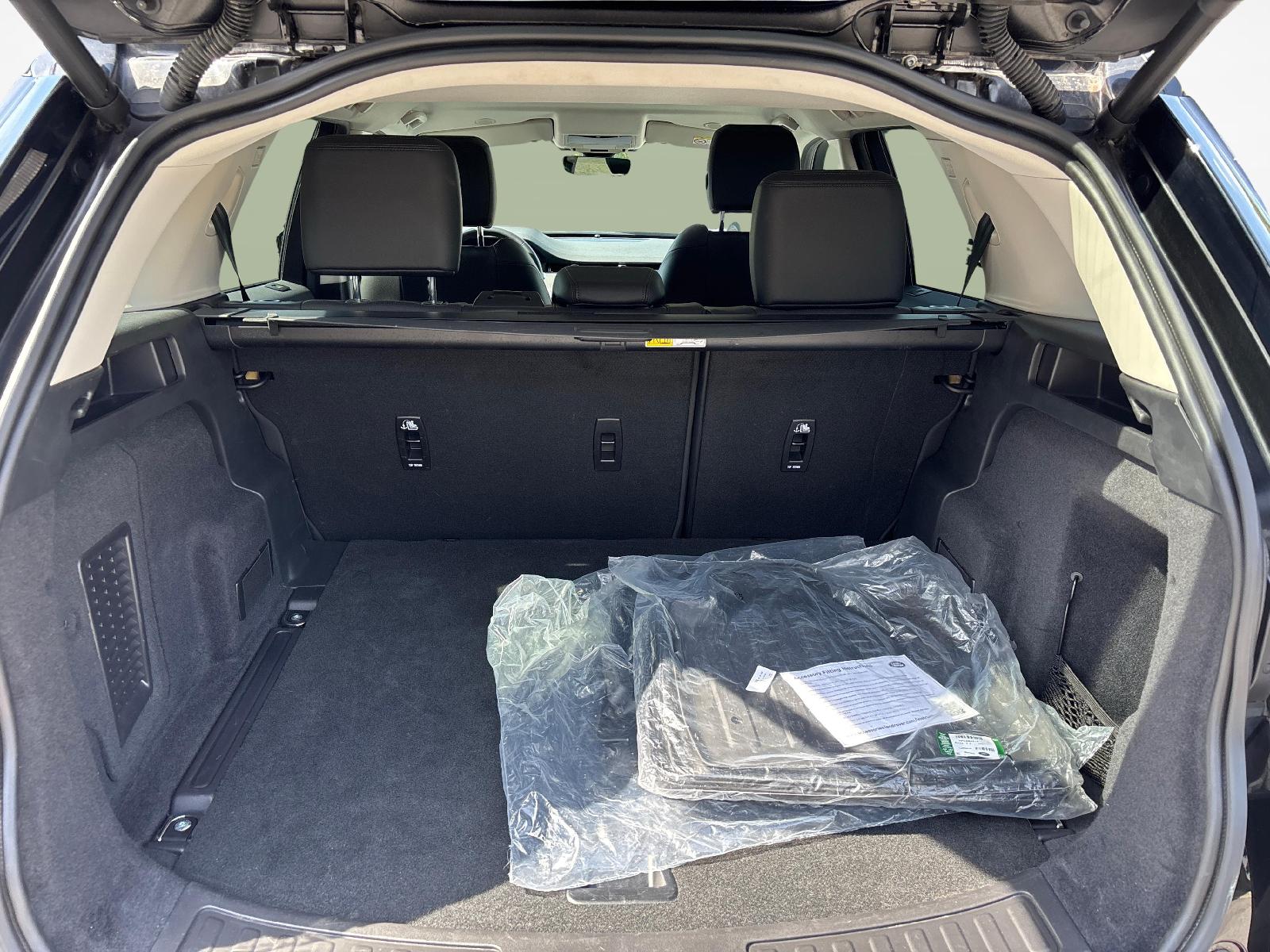 LAND ROVER Discovery Sport 2.0 SD4 200 SE-image-7