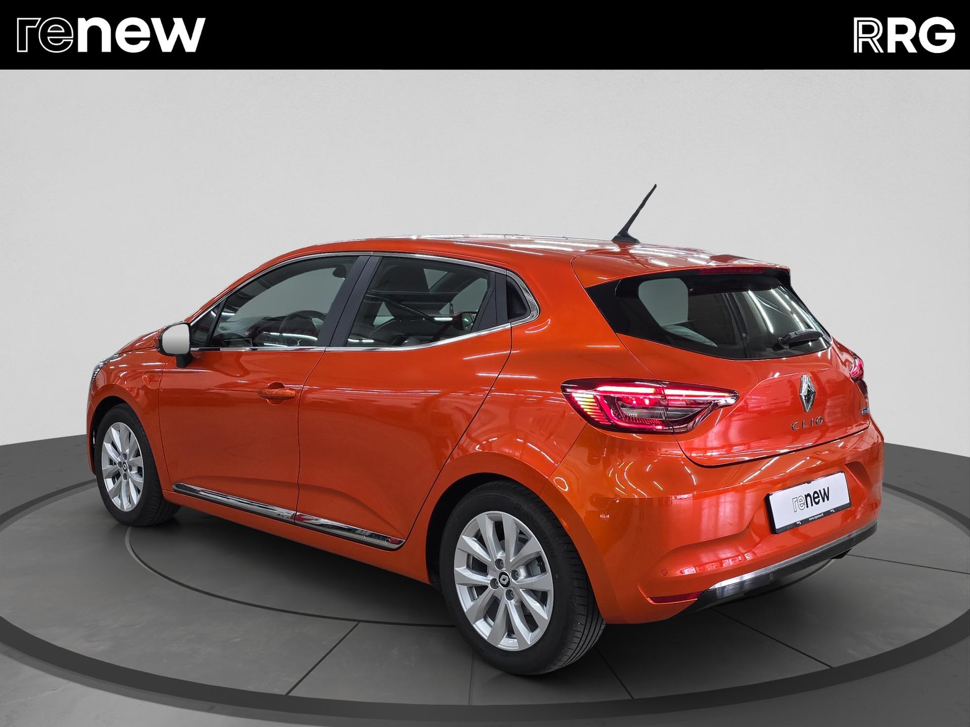 RENAULT Clio 1.6 E-Tech Intens-image-4