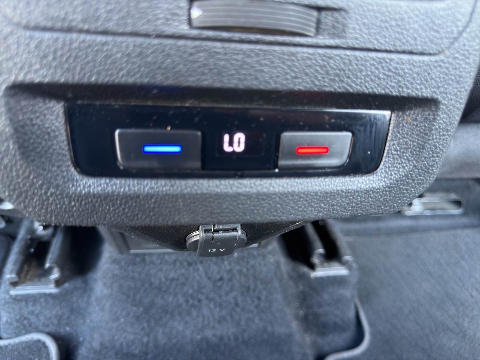 VW Touran 1.4 TSI BlueMotion Technology Highline DSG-image-25