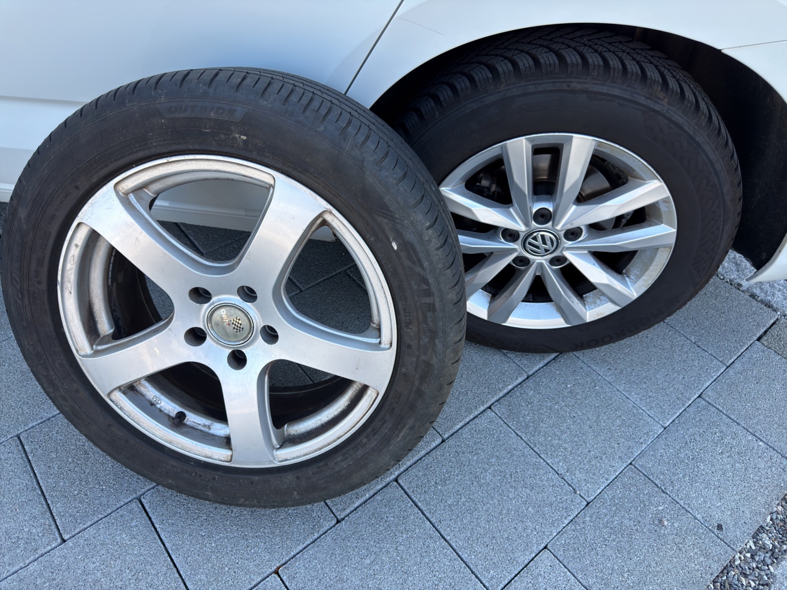 VW Touran 1.4 TSI BlueMotion Technology Highline DSG-image-19