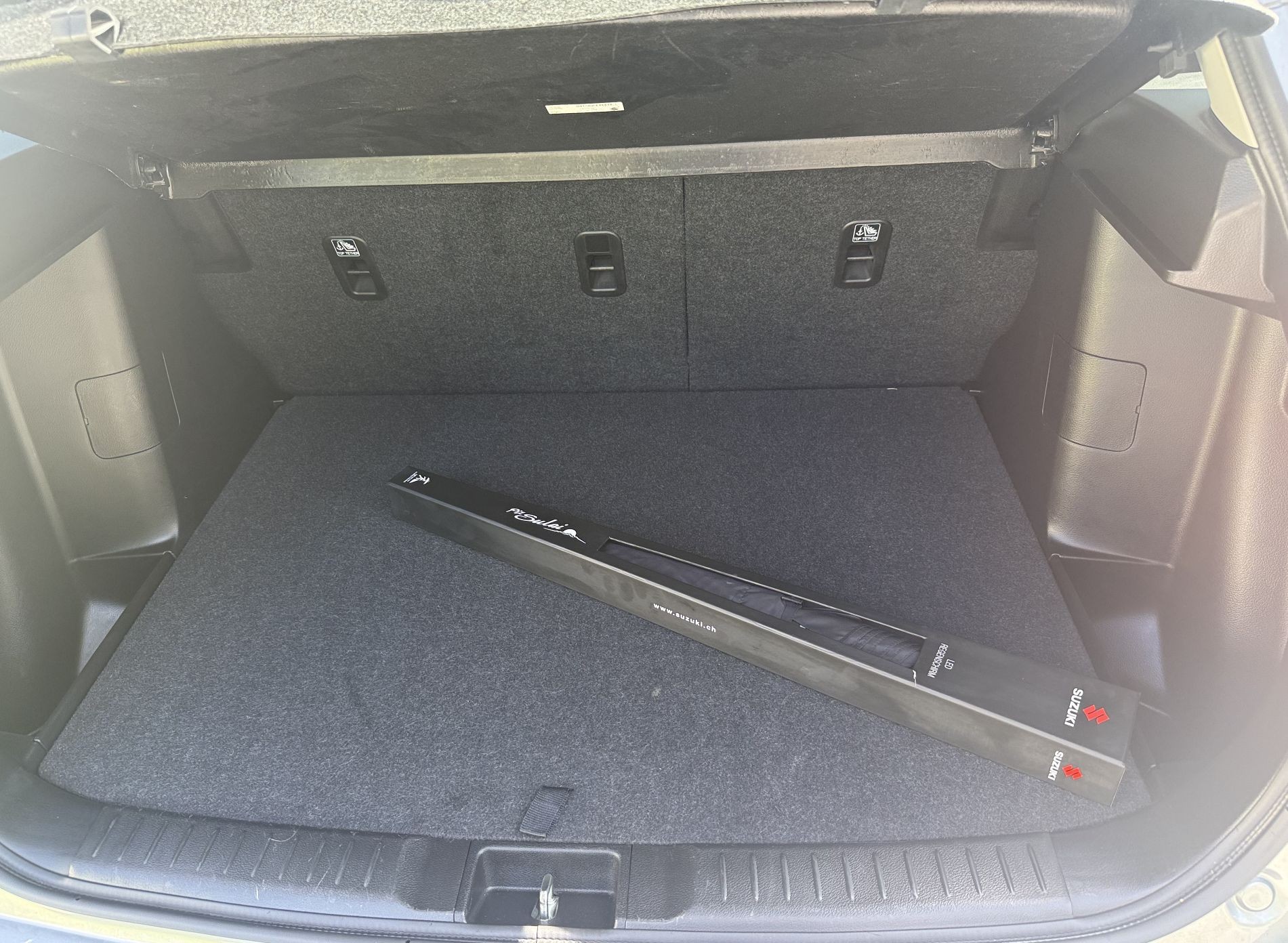 SUZUKI Vitara 1.4 T Piz Sulai Top 4x4-image-5