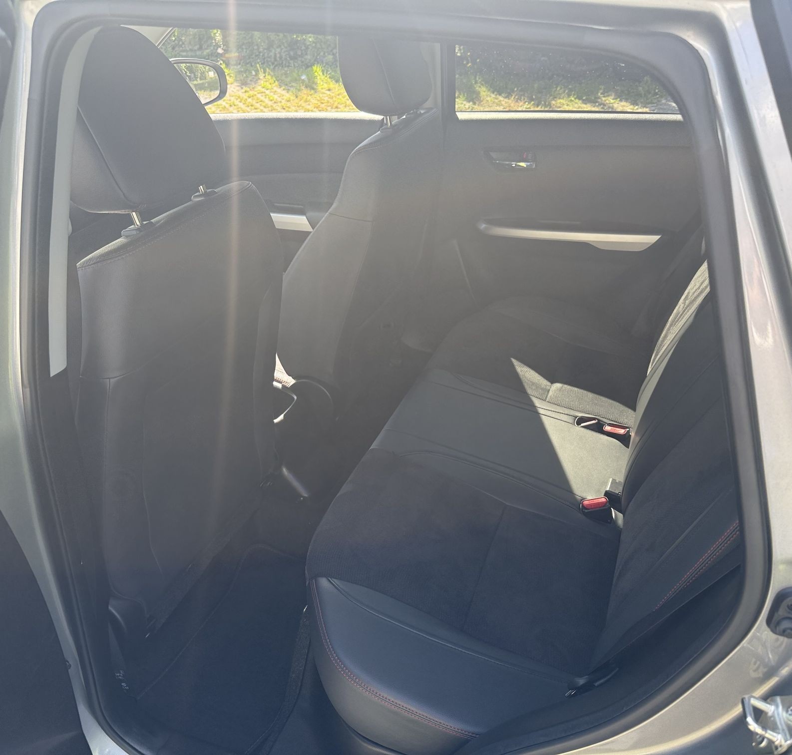 SUZUKI Vitara 1.4 T Piz Sulai Top 4x4-image-4