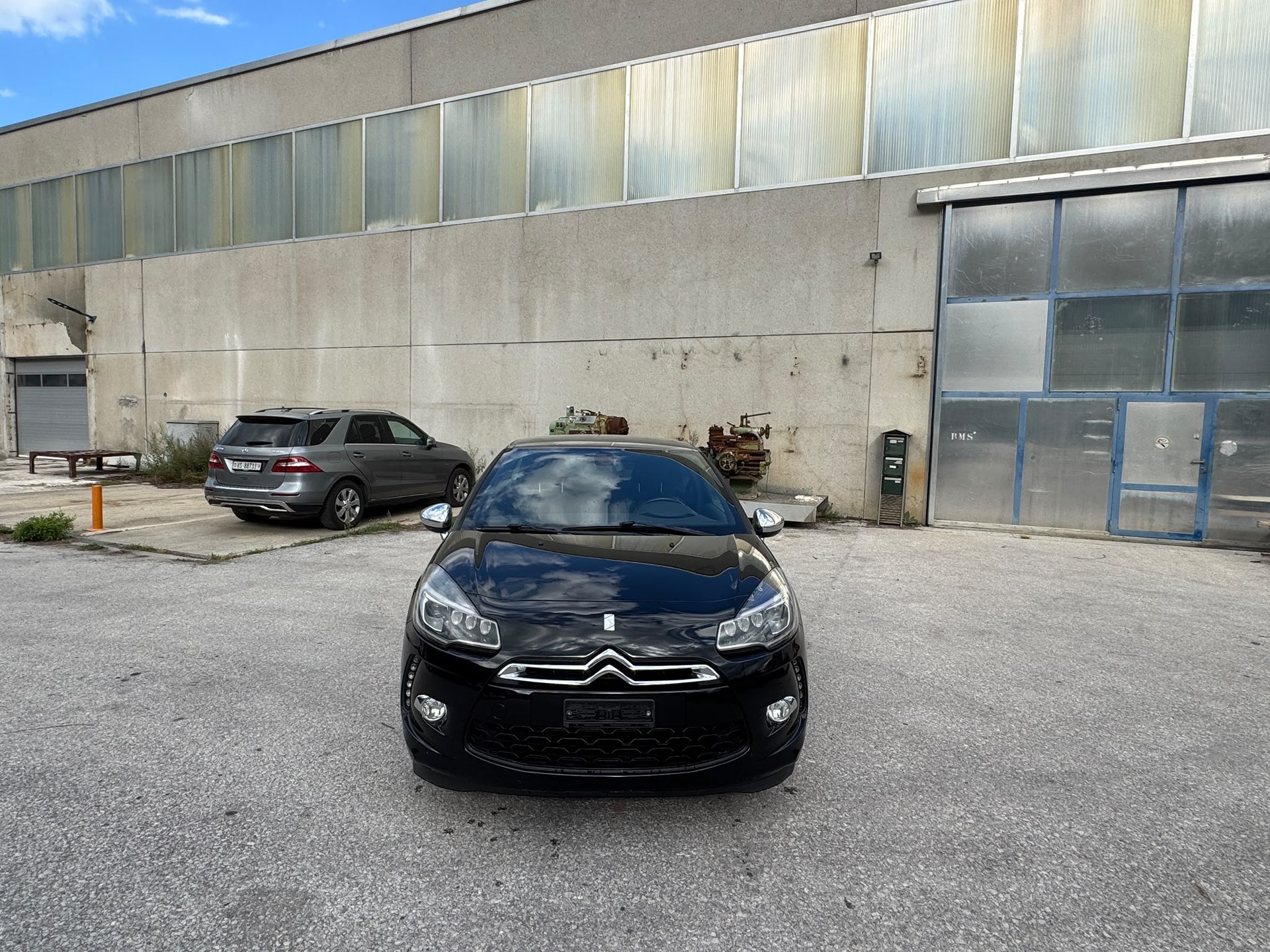 DS AUTOMOBILES DS3 1.2 VTi SO Chic-image-2