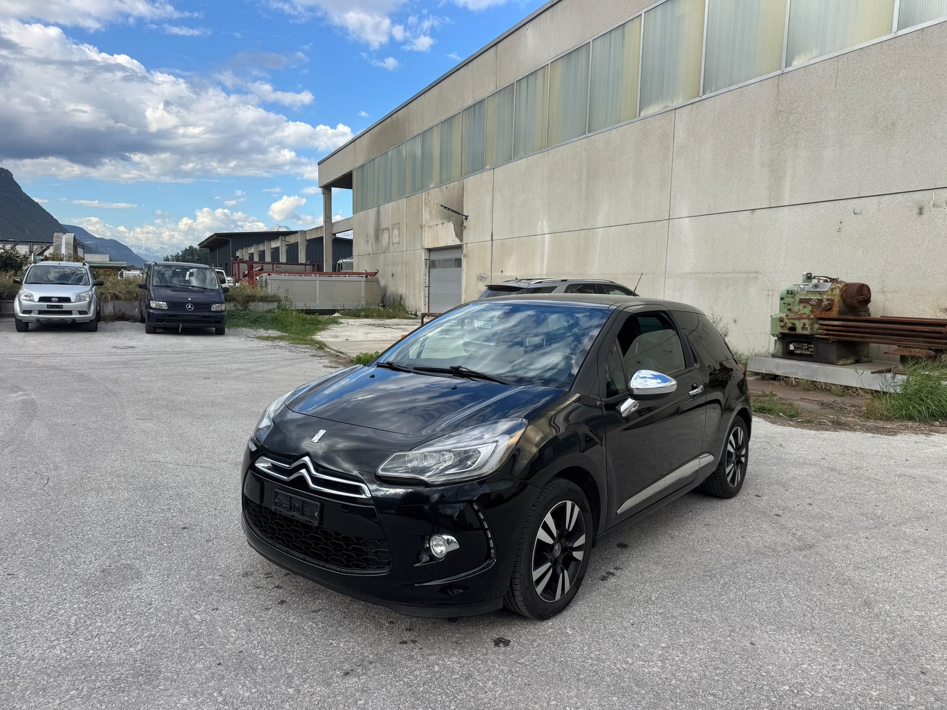 DS AUTOMOBILES DS3 1.2 VTi SO Chic-image-11