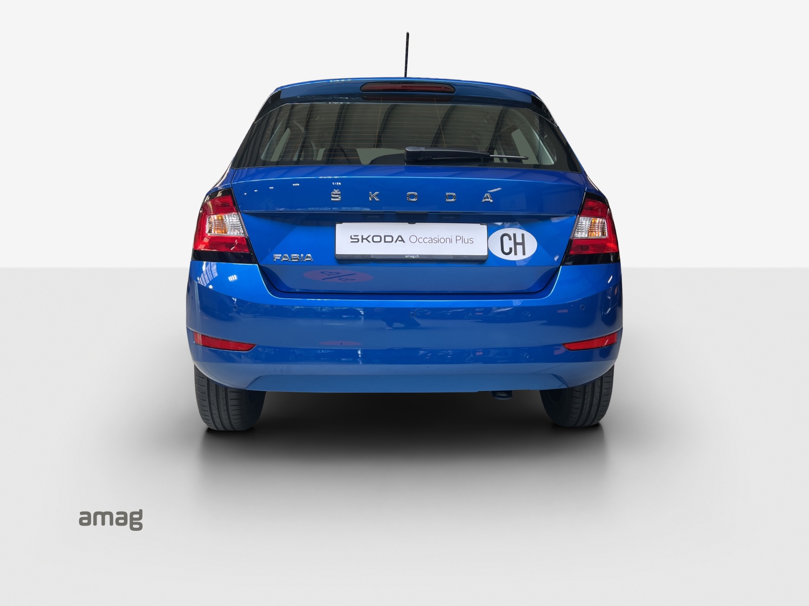 SKODA Fabia 1.0 MPI Ambition-image-3
