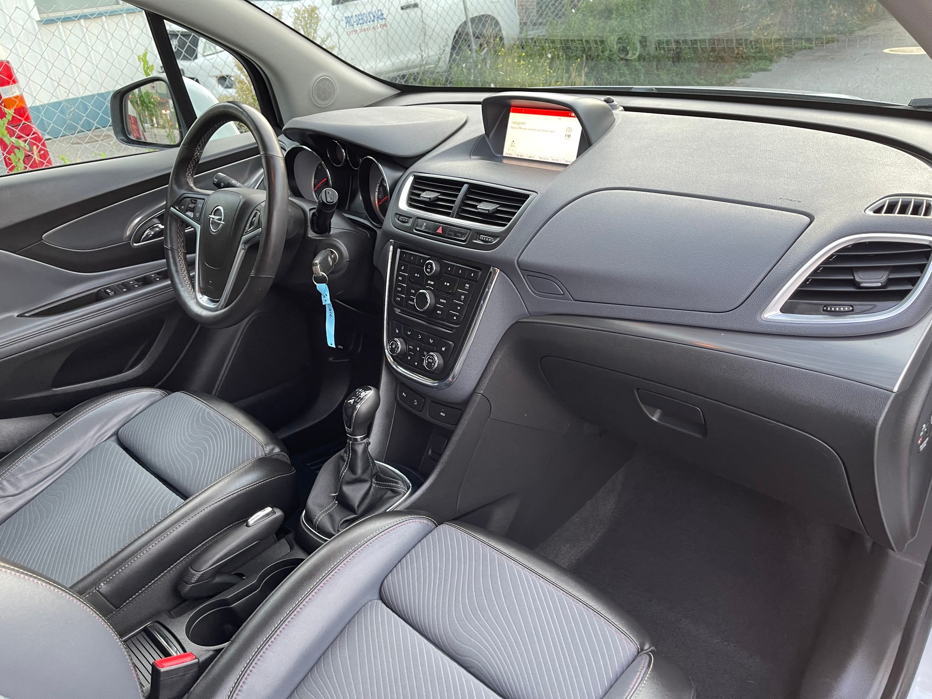 OPEL Mokka 1.7 CDTi Enjoy 4WD-image-15