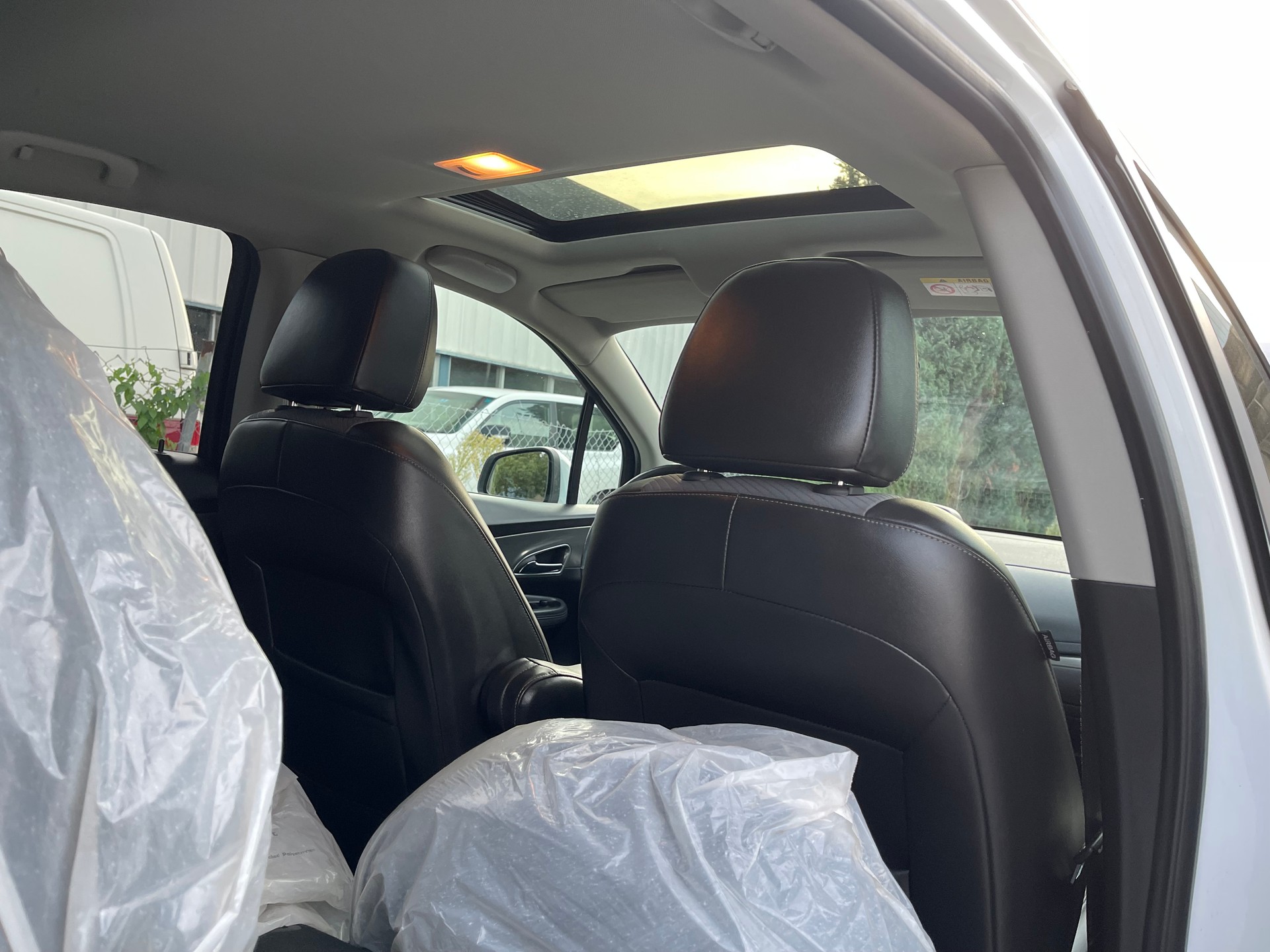 OPEL Mokka 1.7 CDTi Enjoy 4WD-image-8