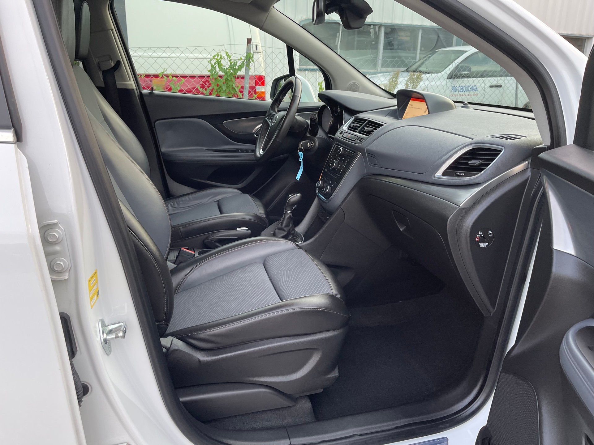 OPEL Mokka 1.7 CDTi Enjoy 4WD-image-9