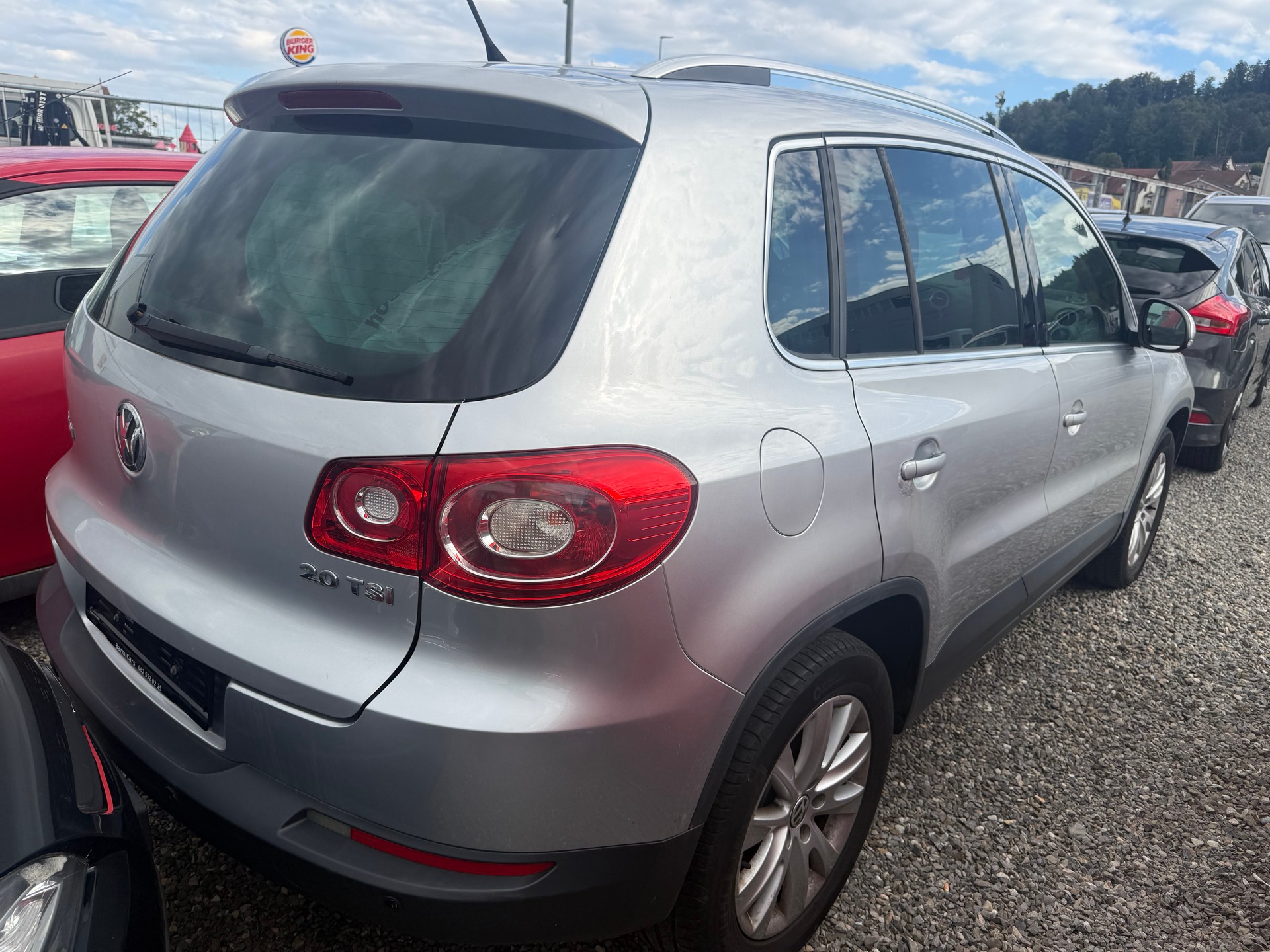 VW Tiguan 2.0 TSI Sport&Style Tiptronic-image-2