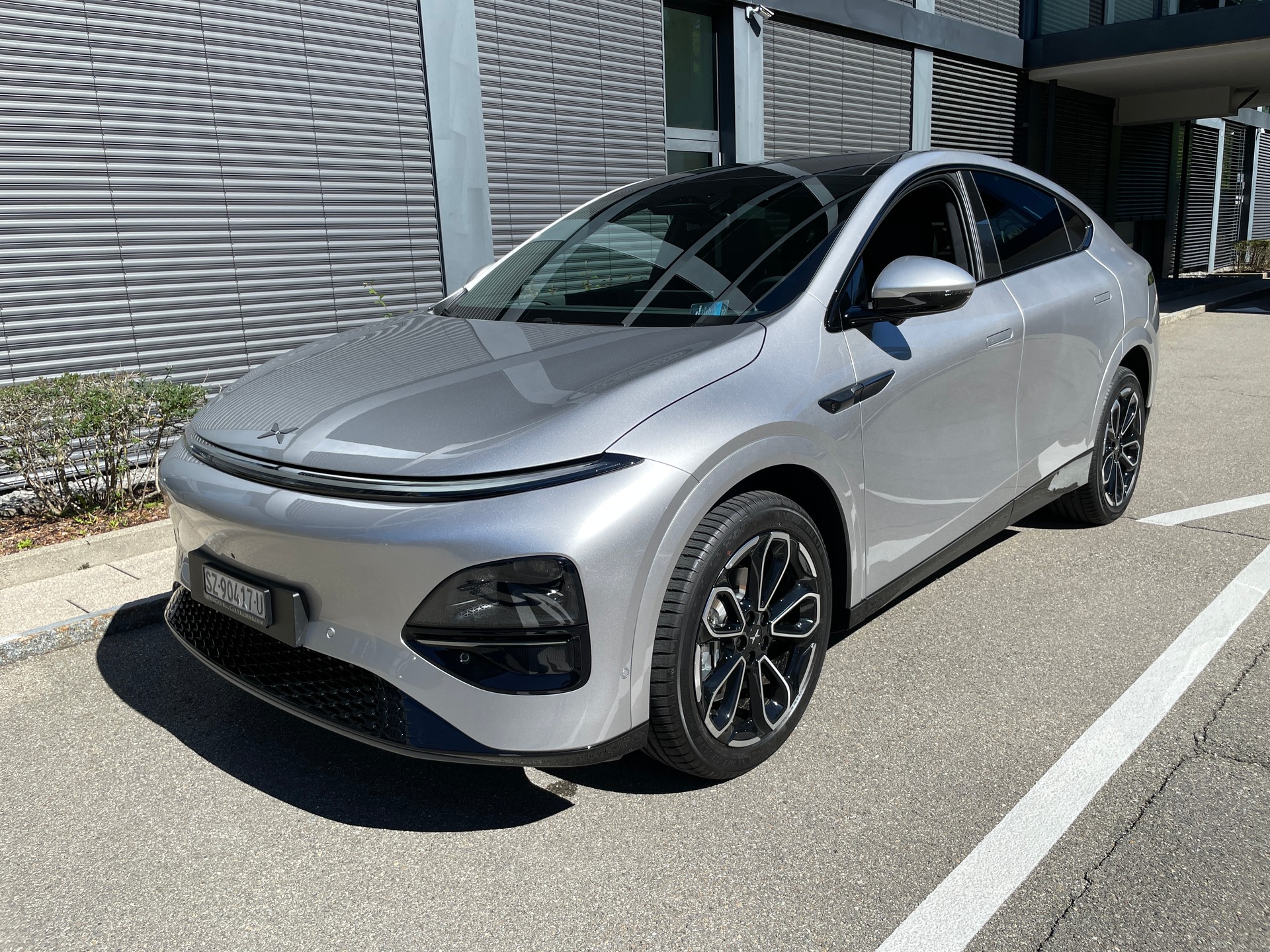XPENG G6 80kWh Long Range-image-0