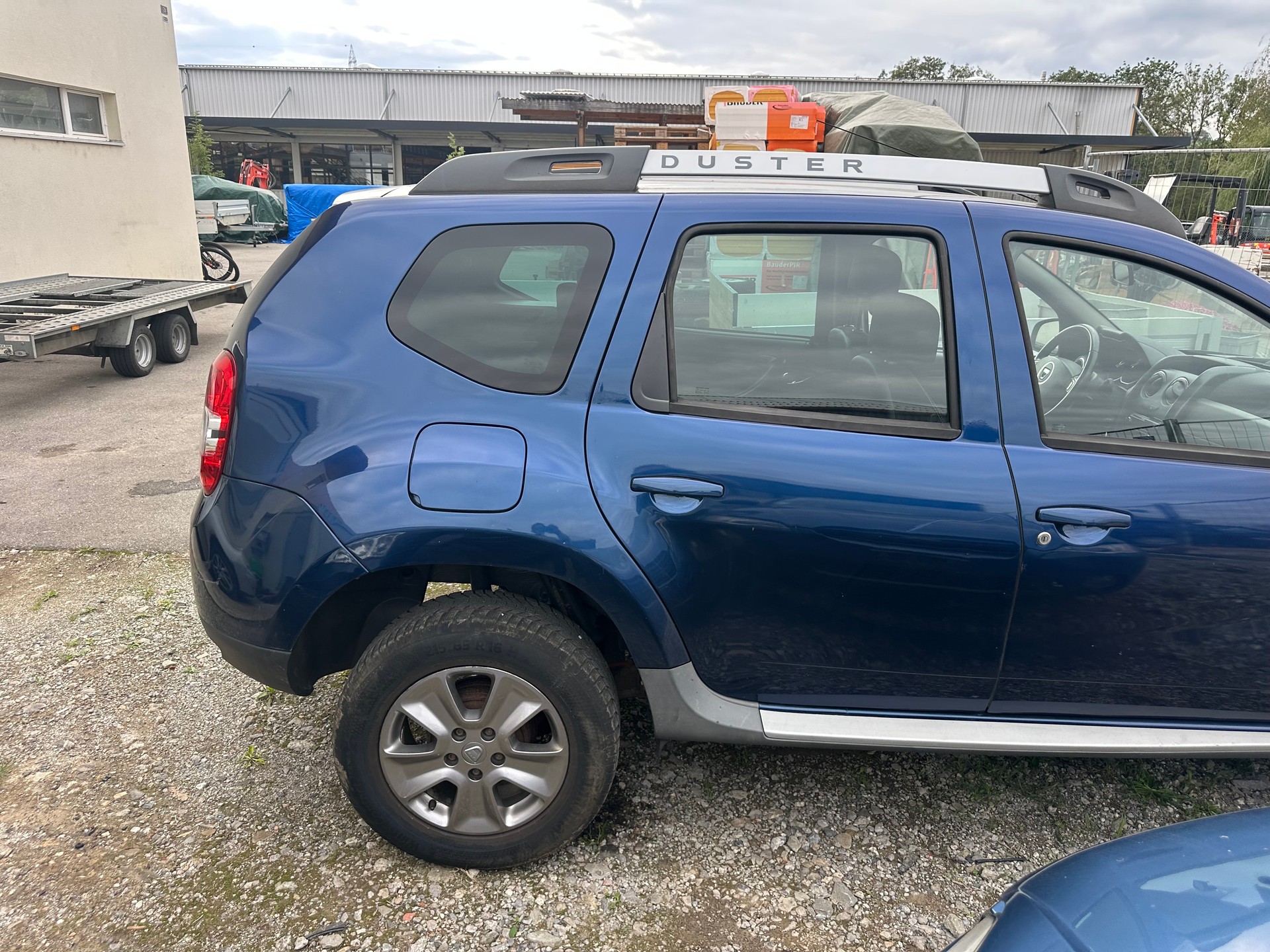 DACIA Duster 1.2 T Celebration-image-14