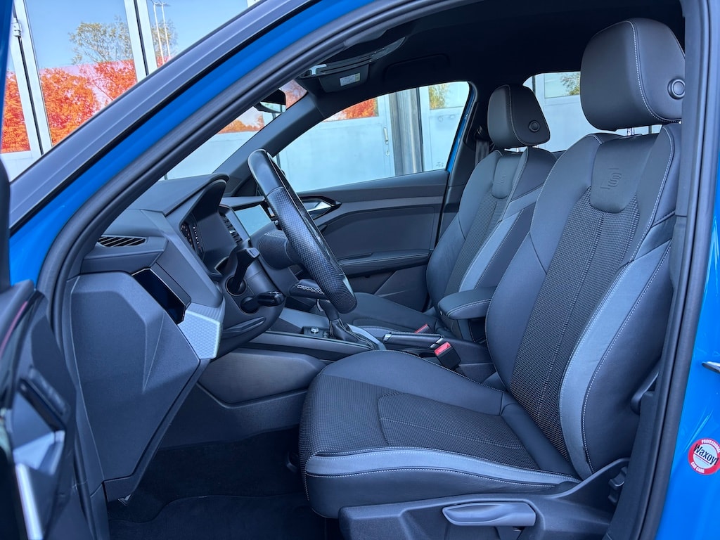 AUDI A1 Sportback 30 TFSI S Line S-tronic-image-6