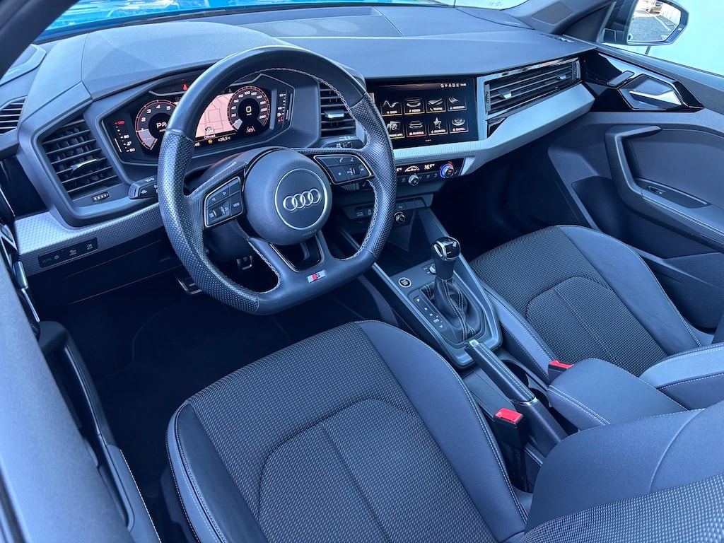 AUDI A1 Sportback 30 TFSI S Line S-tronic-image-8