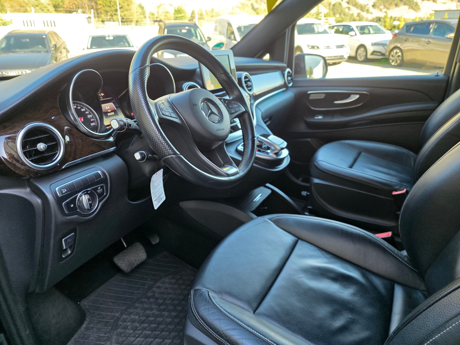MERCEDES-BENZ MERCEDES-BENZ V250 d BlueTec Swiss Ed. lang. 4matic-image-19
