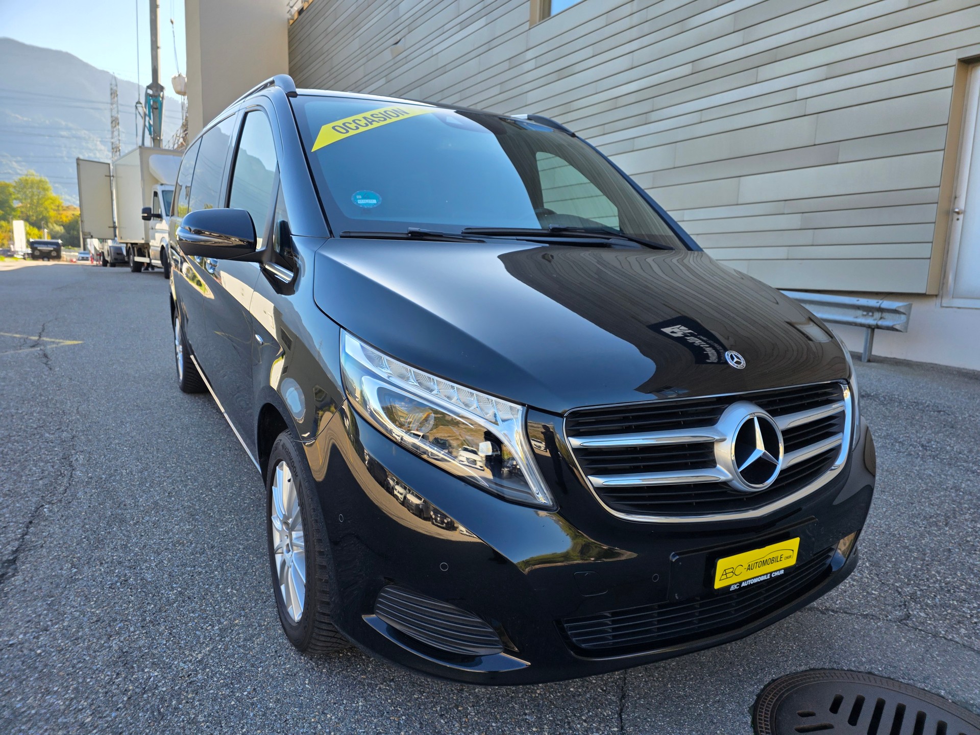 MERCEDES-BENZ MERCEDES-BENZ V250 d BlueTec Swiss Ed. lang. 4matic-image-4