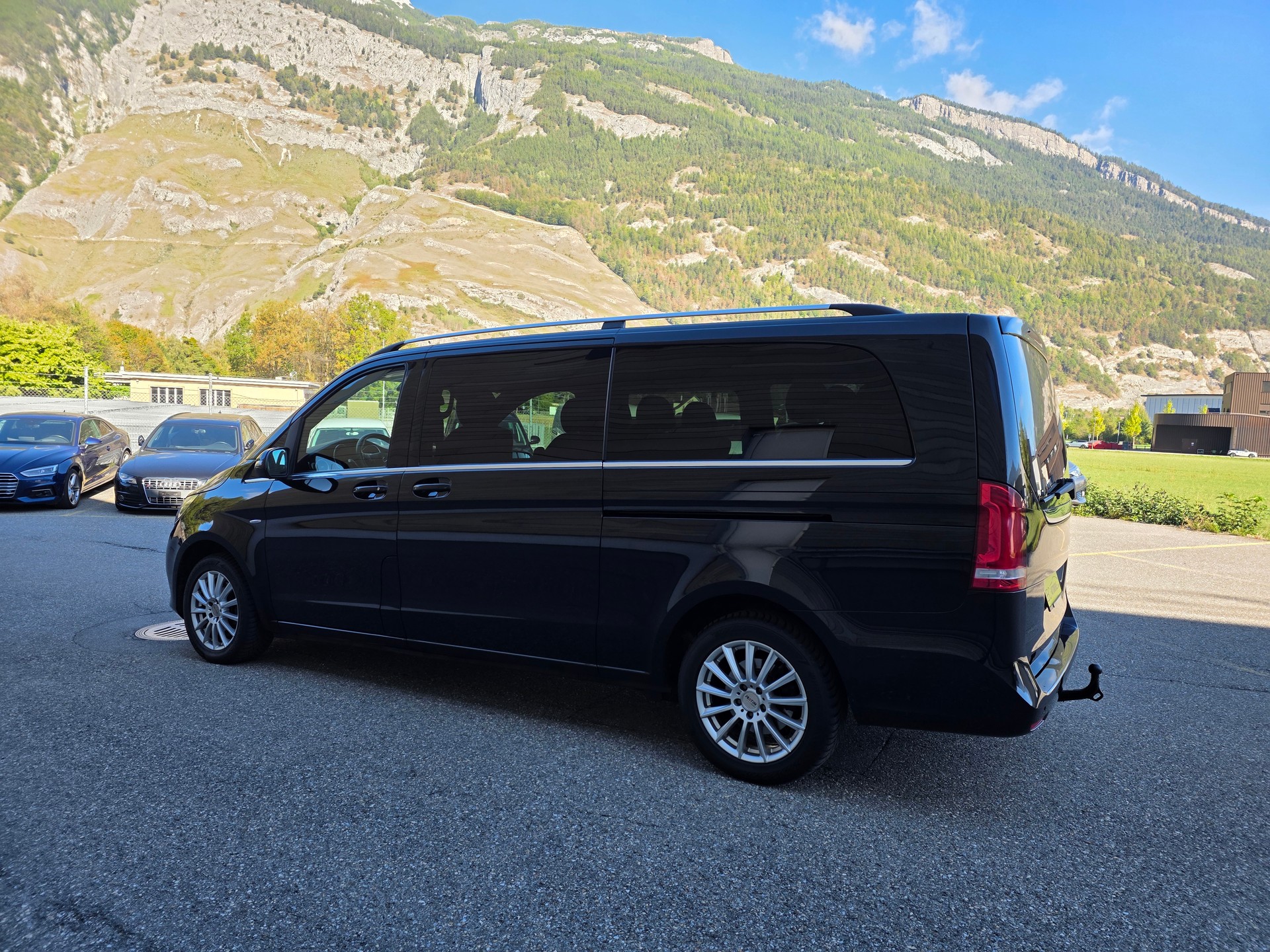 MERCEDES-BENZ MERCEDES-BENZ V250 d BlueTec Swiss Ed. lang. 4matic-image-13