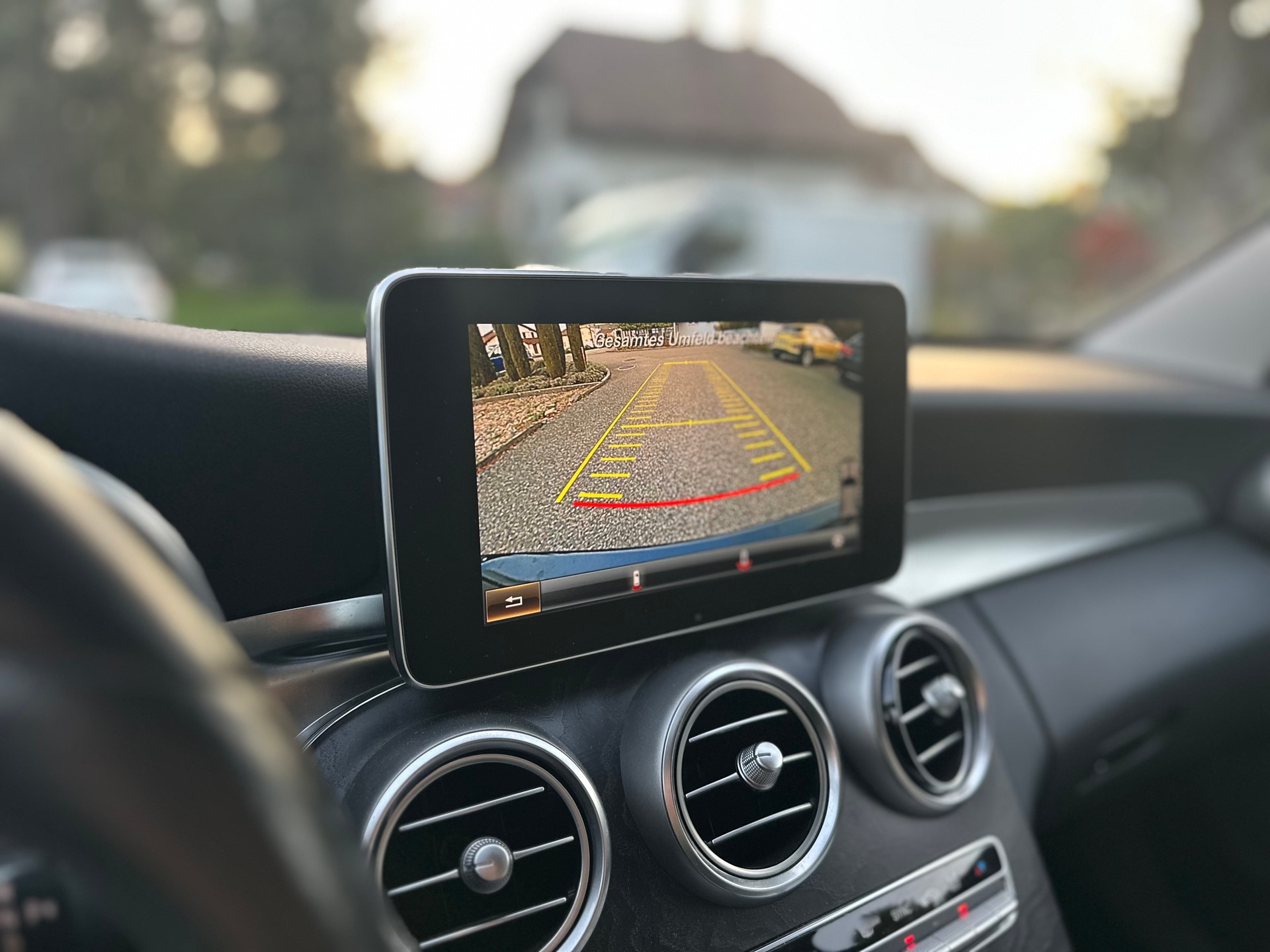 MERCEDES-BENZ C 220 d Avantgarde 4Matic 7G-Tronic-image-10