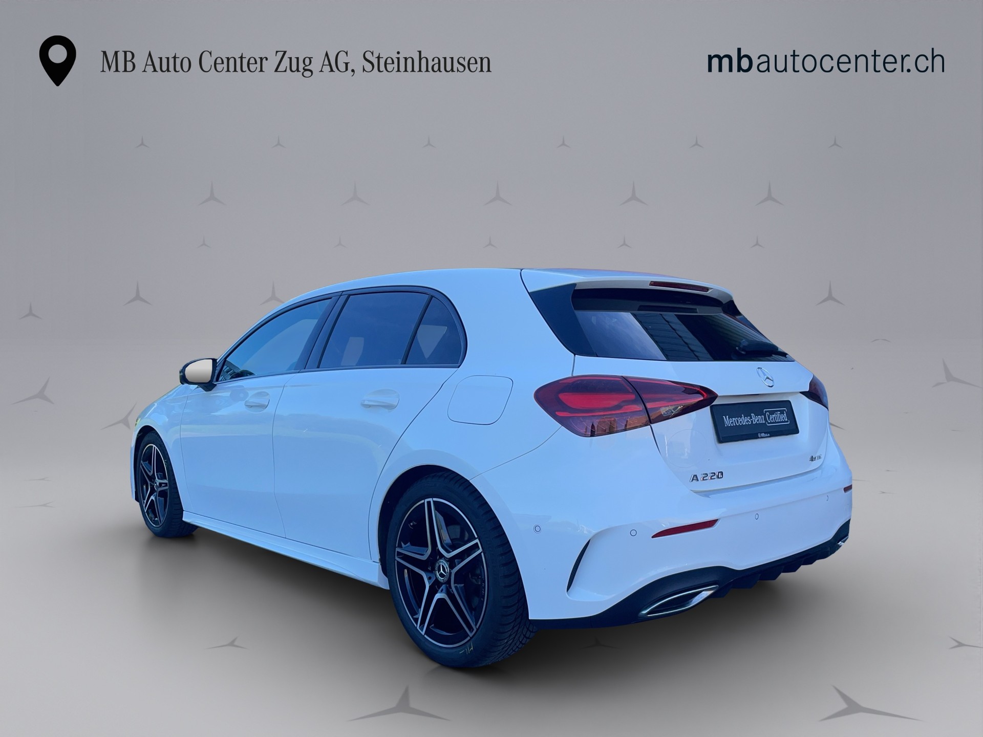 MERCEDES-BENZ A 220 AMG Line 4Matic-image-3