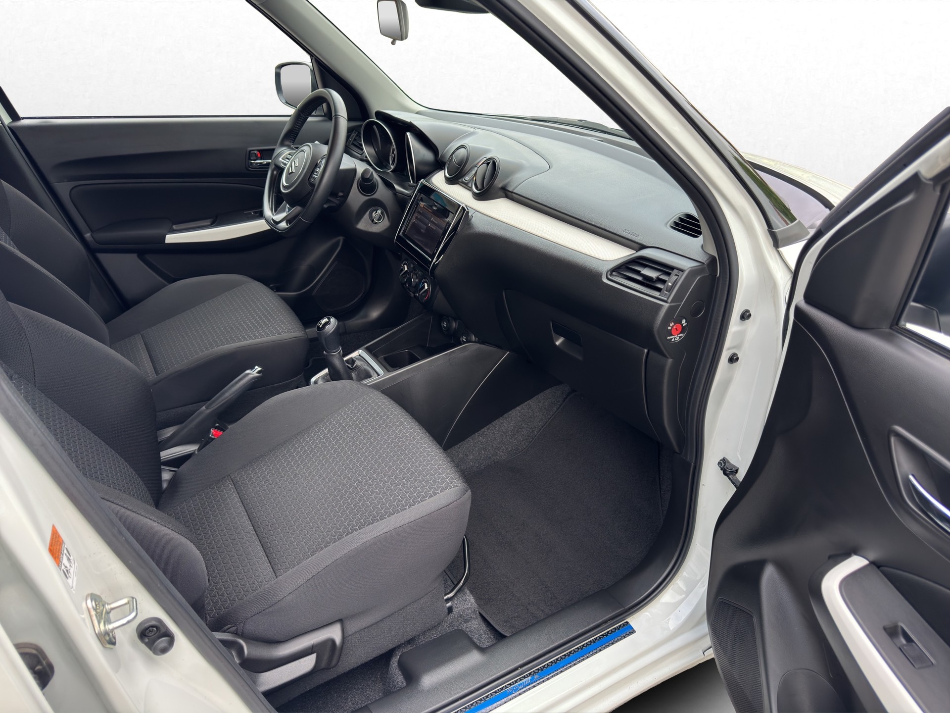 SUZUKI Swift 1.2i Piz Sulai Allgrip 4x4 Hybrid-image-11