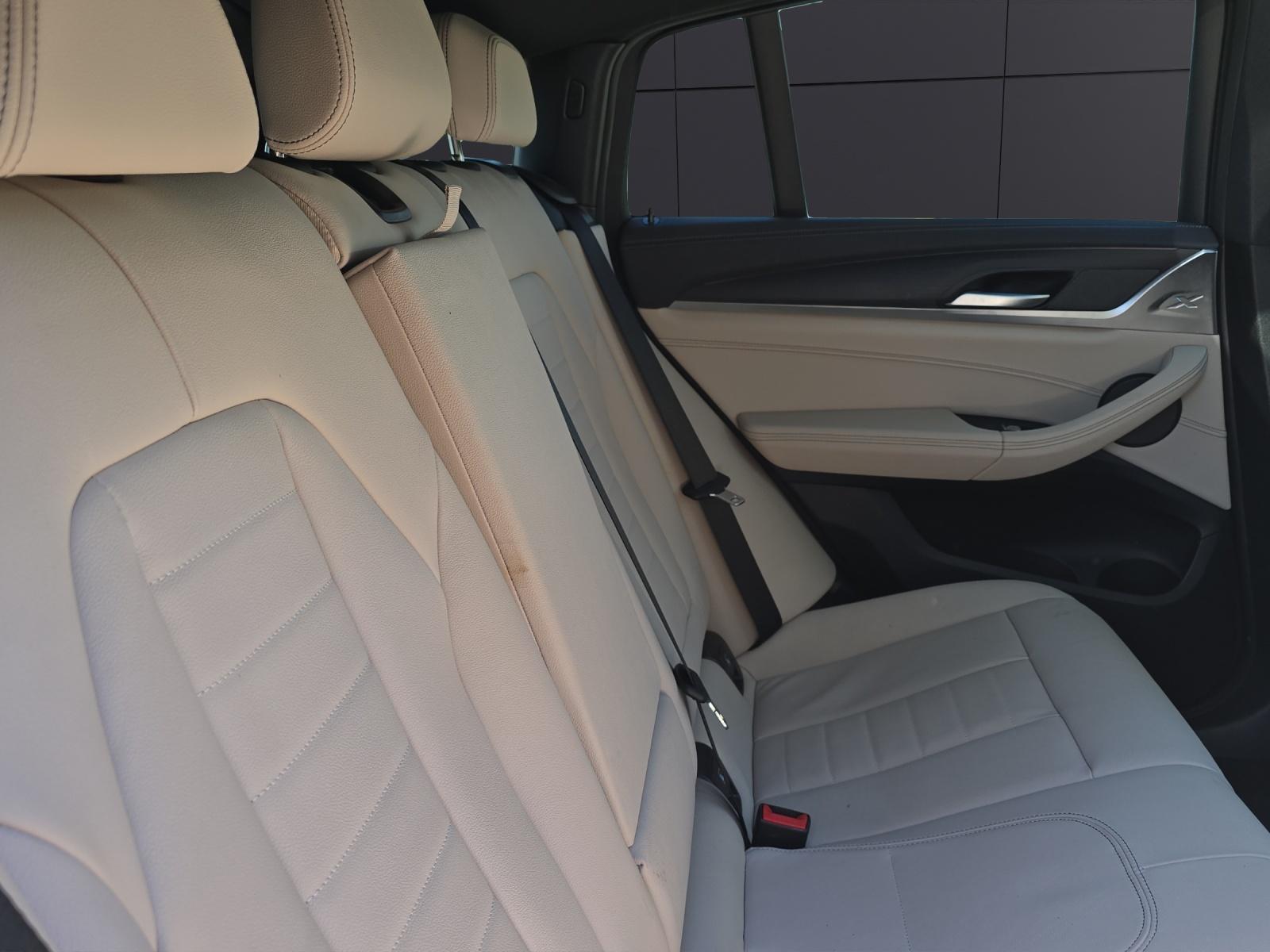 BMW X4 M40i-image-15