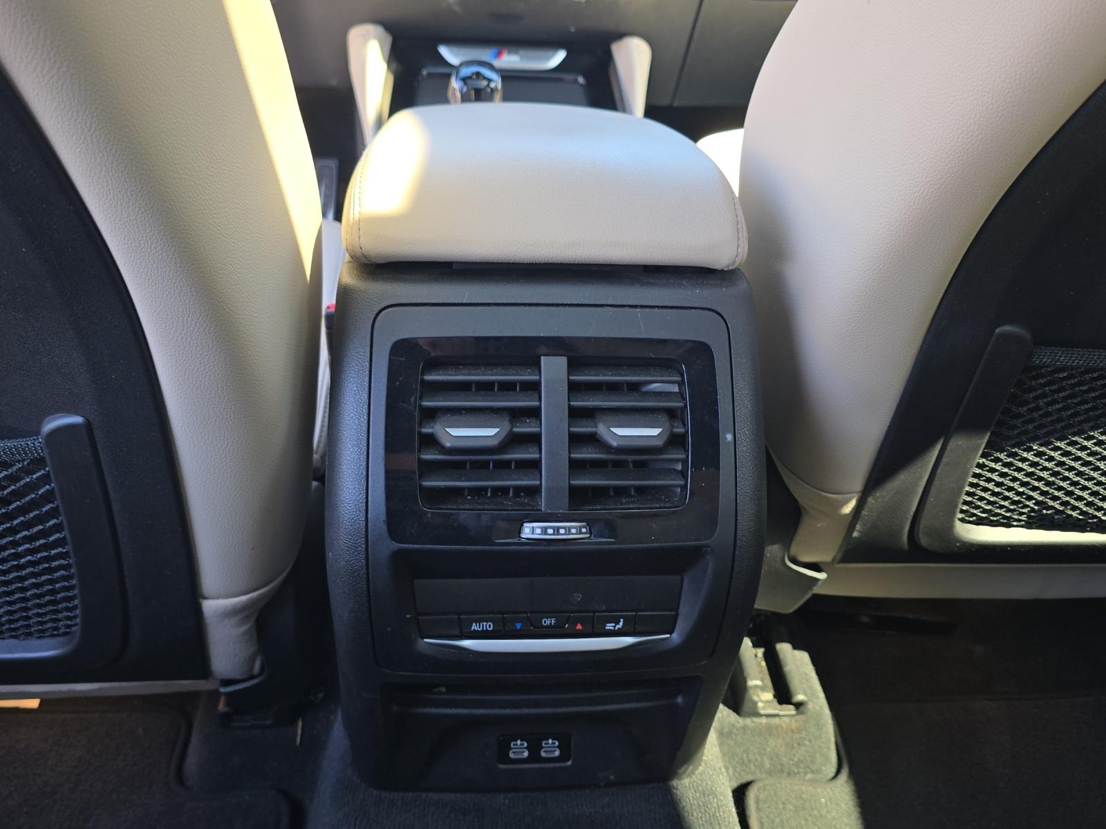 BMW X4 M40i-image-16