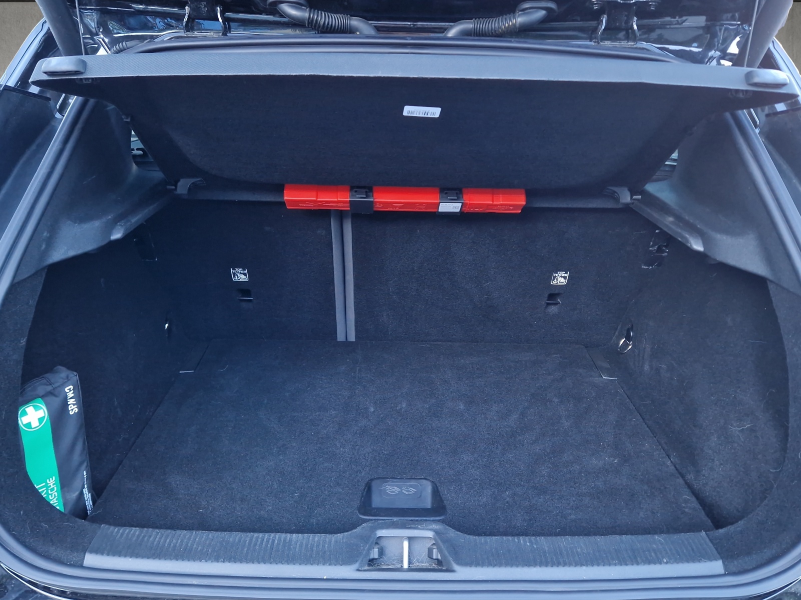 VOLVO EX30 E60 Twin Ultra Performance AWD-image-3