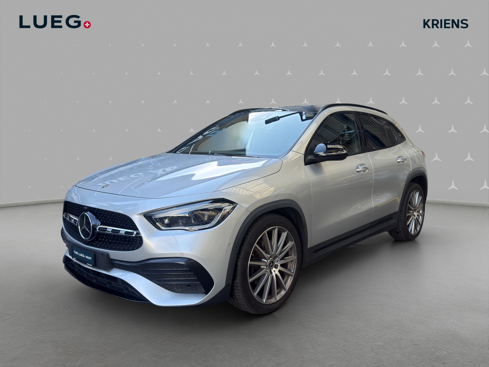 MERCEDES-BENZ GLA 200 d 4M - AMG / DISTRONIC / Rückfahrkamera / Premium-Plus-image-0