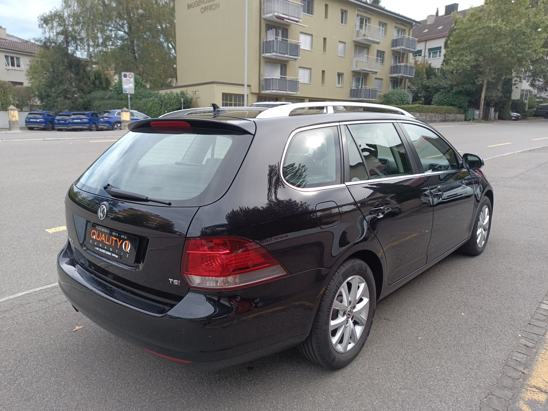 VW Golf Variant 1.4 TSI Team DSG-image-4